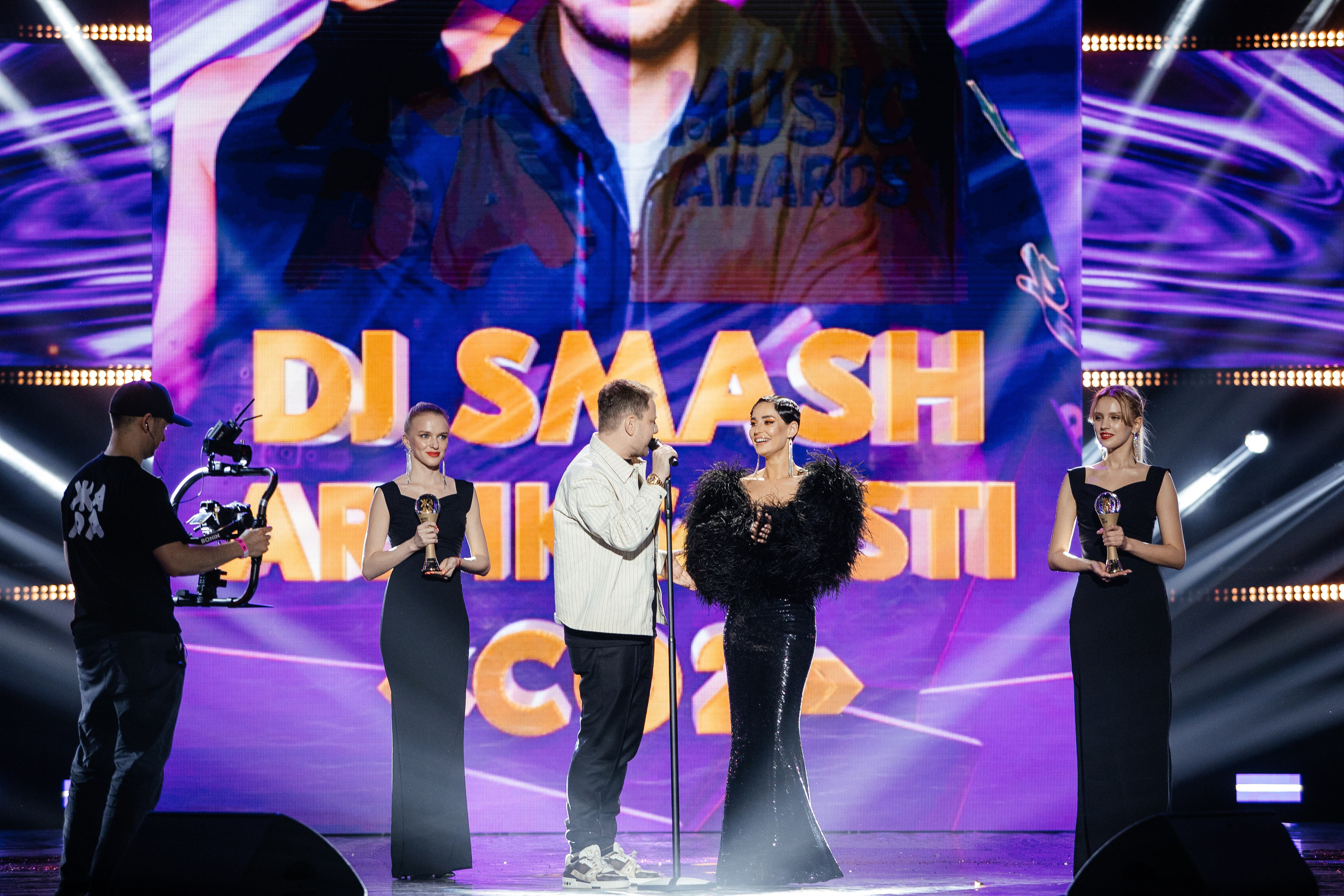 ЖАРА ТВ. Светский фотограф — Анисина Ирина