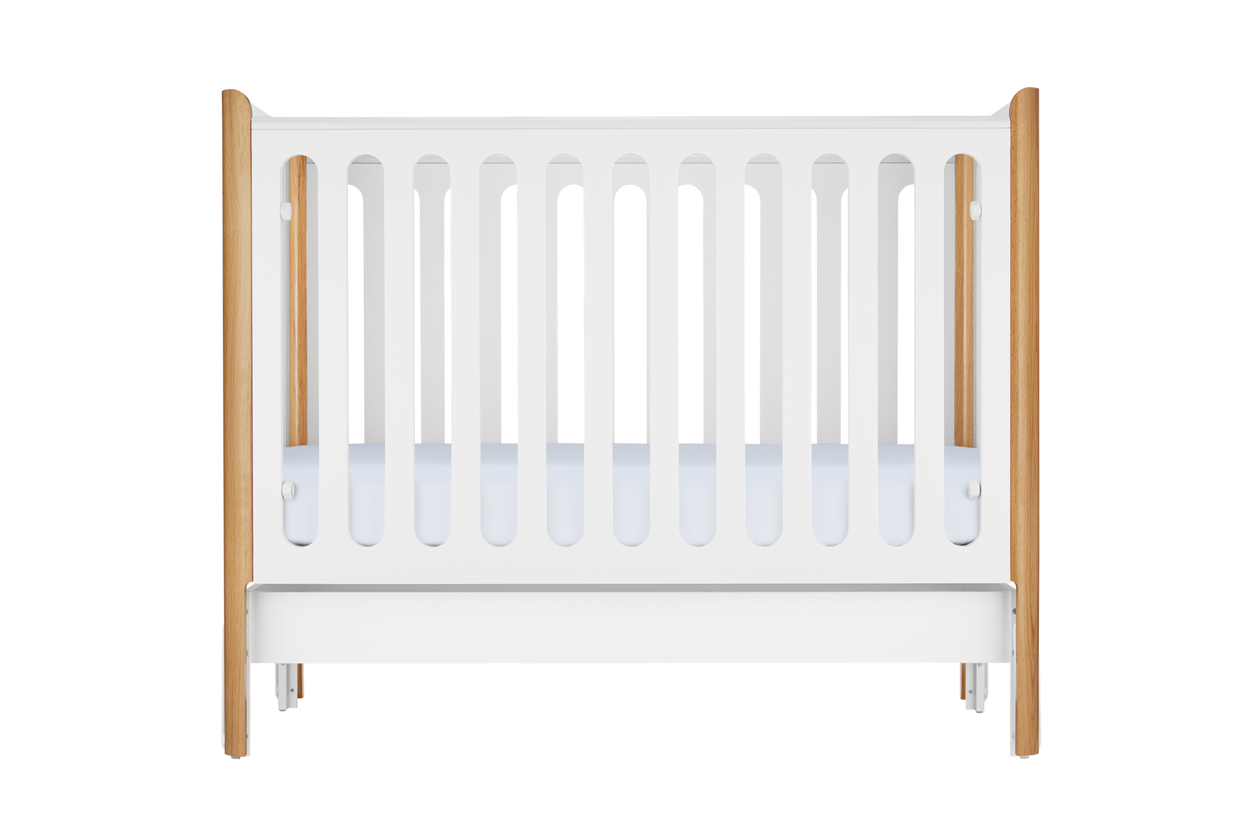 Детская кроватка Junion. Олег Дмитриев