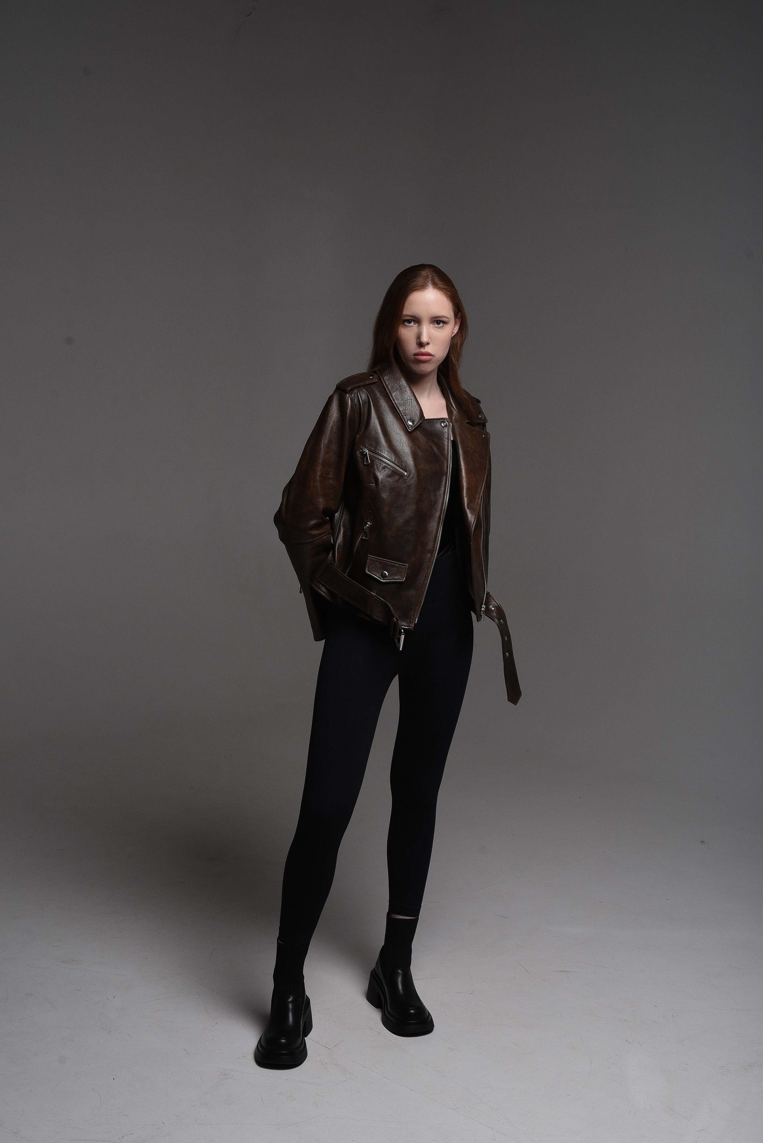 Куртки (фон). Контент фотограф в Москве Лихачева Ксения