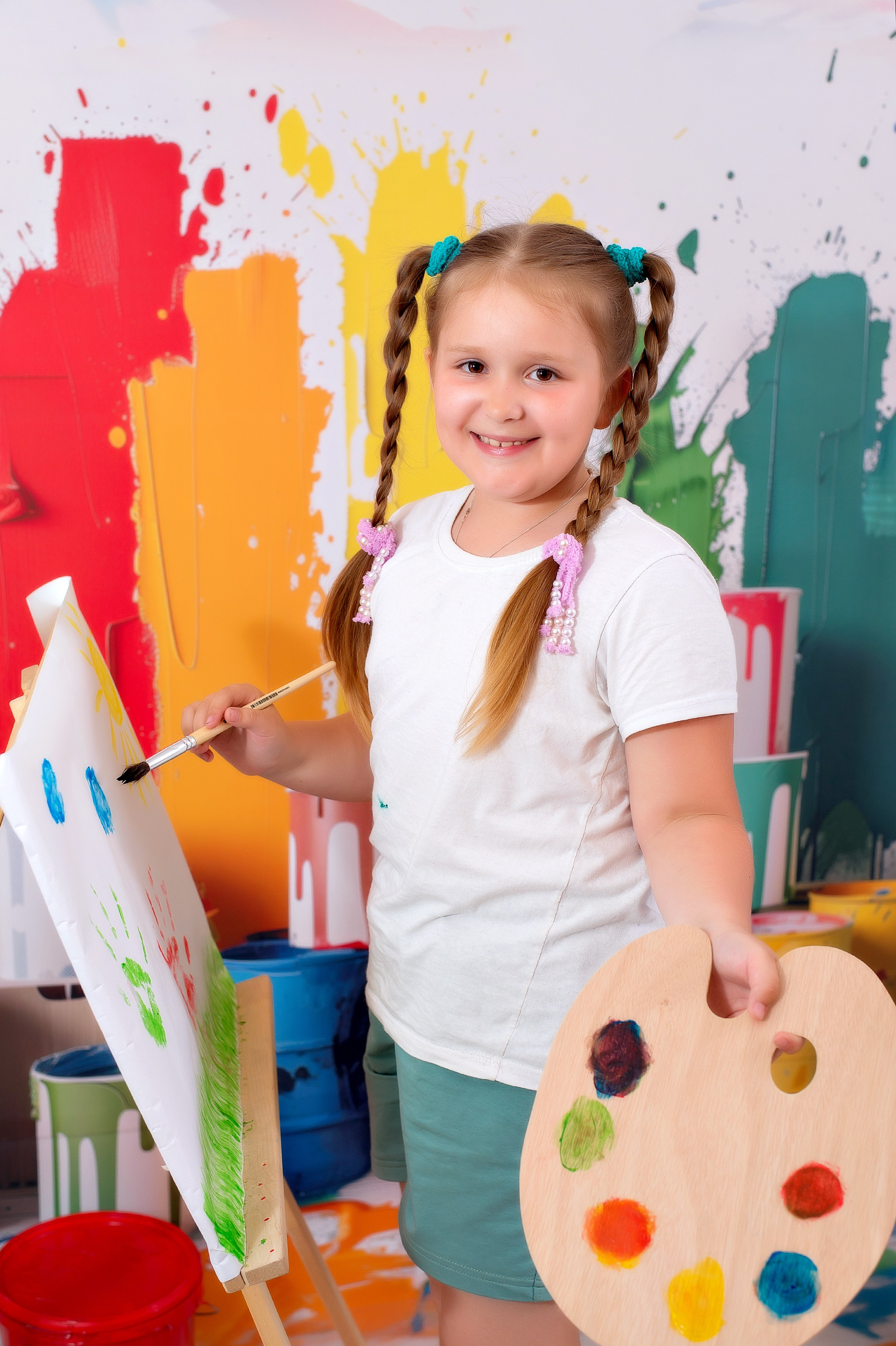 «Краски». Выпускные альбомы в Тутаеве.Захарова Лариса