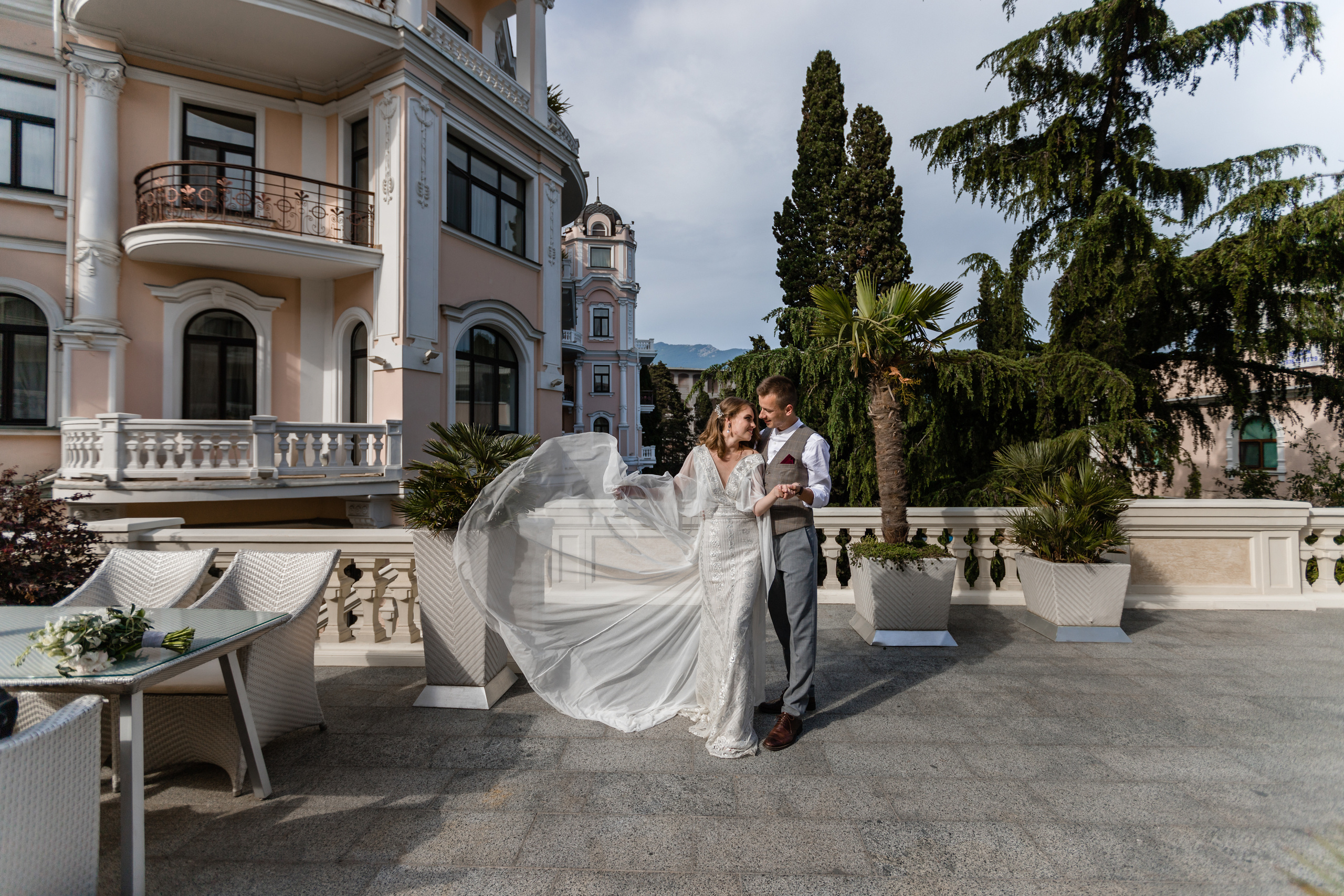 Свадебная история в Ялте. Даниил и Вероника. Свадебный фотограф в Крыму и Севастополе Ольга Баскакова