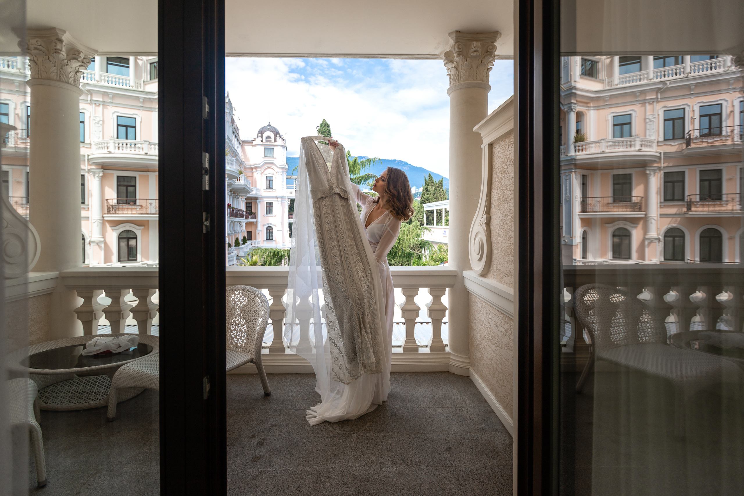 Свадебная история в Ялте. Даниил и Вероника. Свадебный фотограф в Крыму и Севастополе Ольга Баскакова