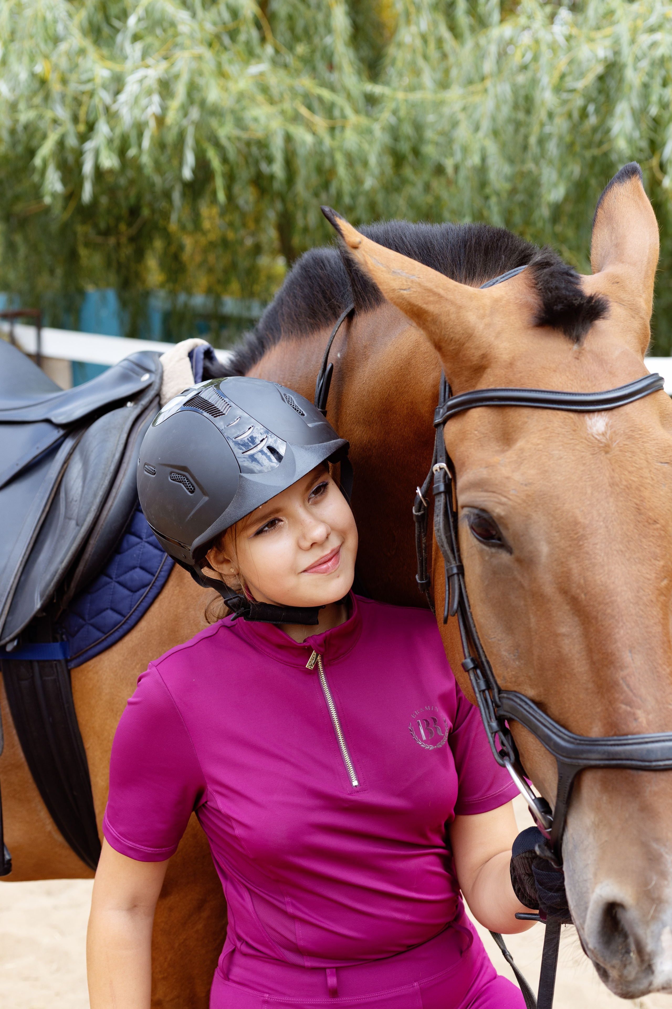 Лера в Конно-спортивном клубе. Женский фотограф в Орске Новотроицке Динара Долганова