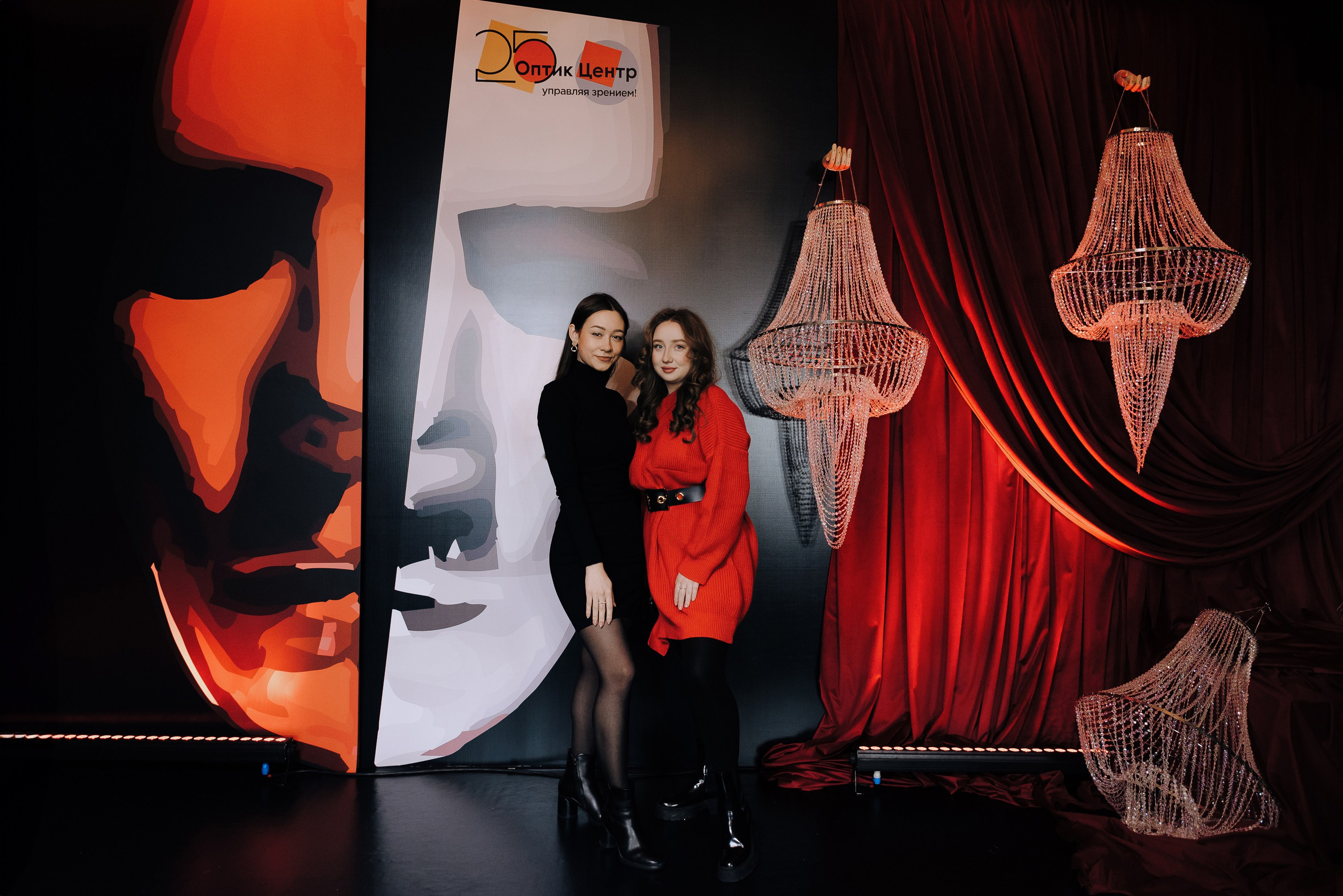 СПЕКТАКЛЬ «ВОЛШЕБНЫЕ ОЧКИ» ОПТИК-ЦЕНТР. Репортажный фотограф Зуев Роман г. Челябинск