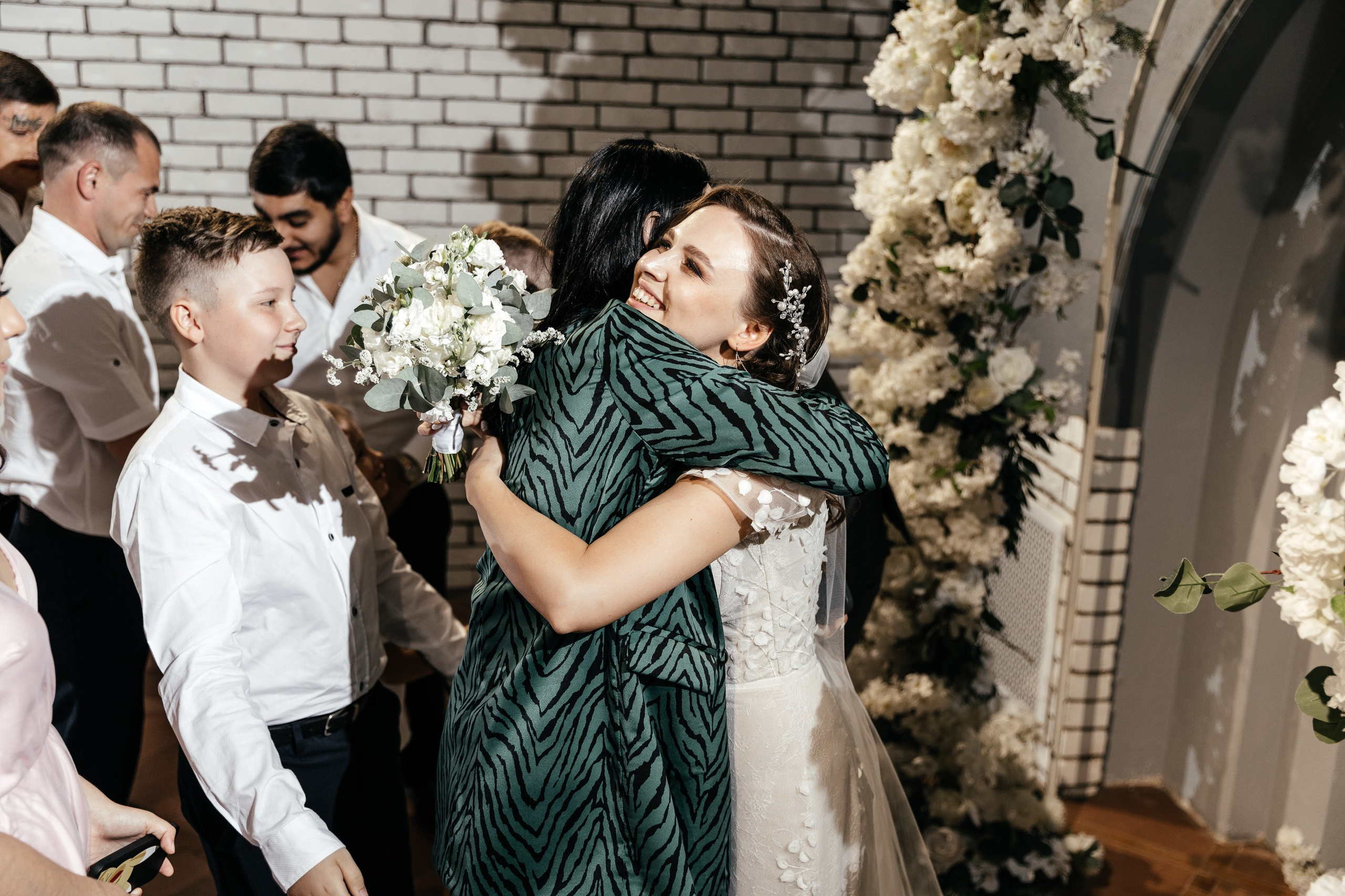 Свадебный фотограф Уфа — Руслан ГабдлисламовЖивые эмоции, красивые кадры, воспоминания на всю жизнь.Работаю по всей Республике Башкортоста. Свадебный фотограф Уфа Руслан Габдлисламов