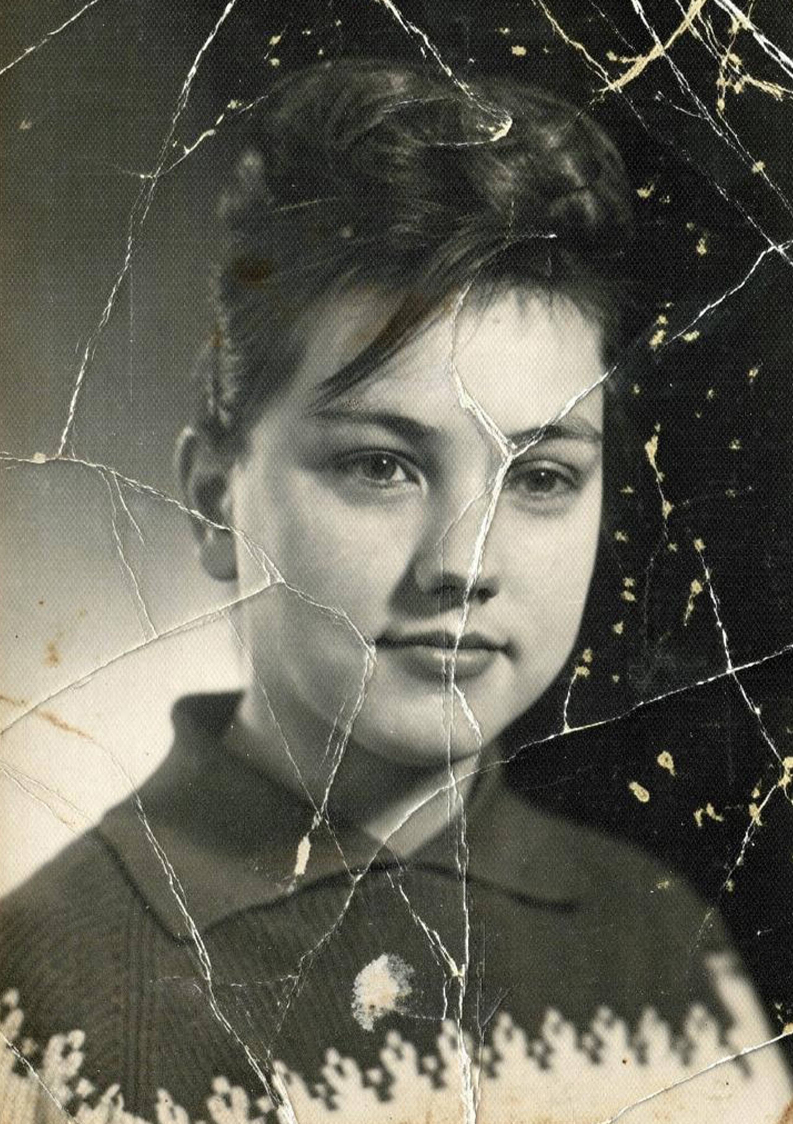 Ручная реставрация старых фотографий в Перми. Фотосалон Много Фото в Перми