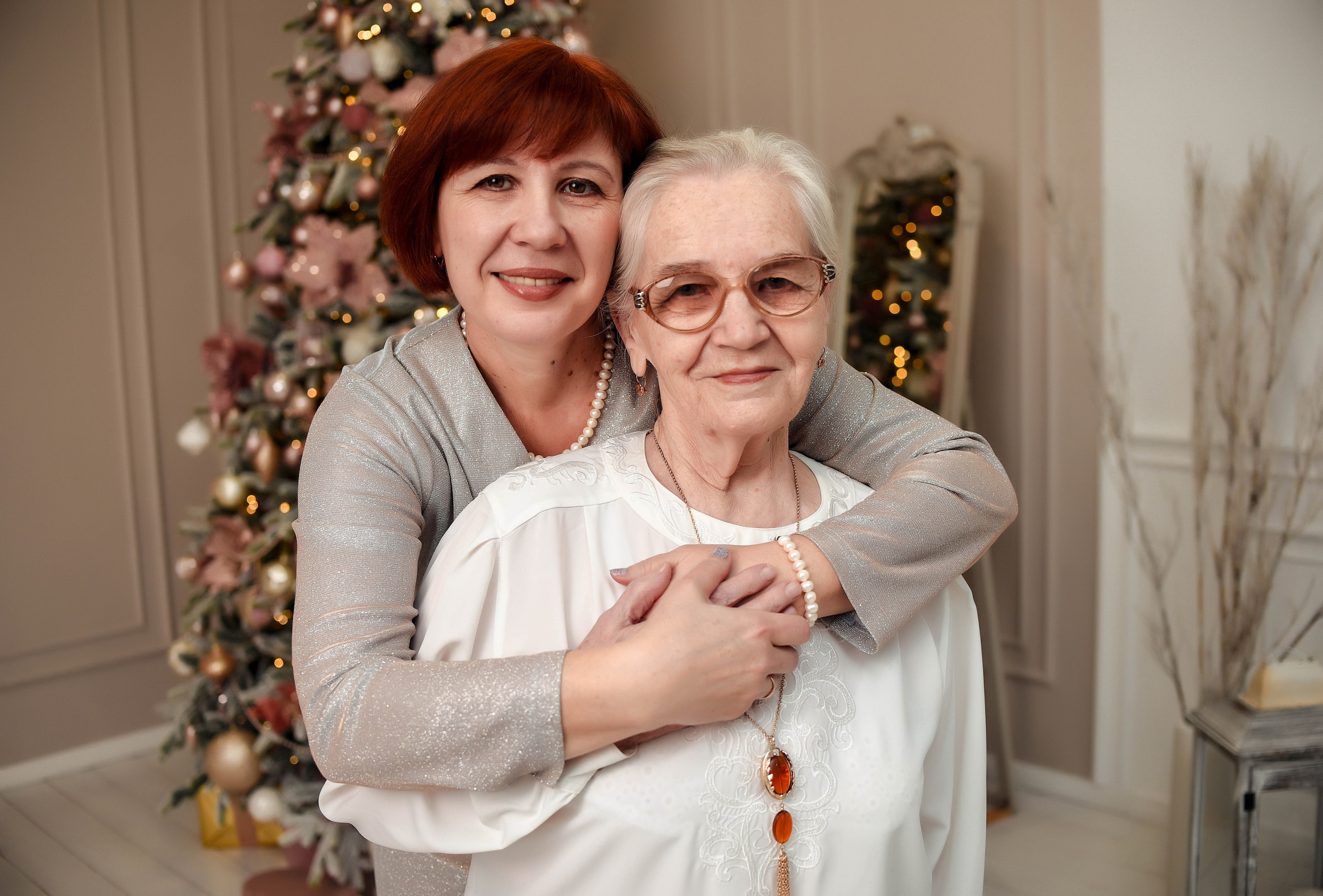 Новогодняя семейная. Свадебный, семейный, детский, контент фотограф в Омске Максим Ильин