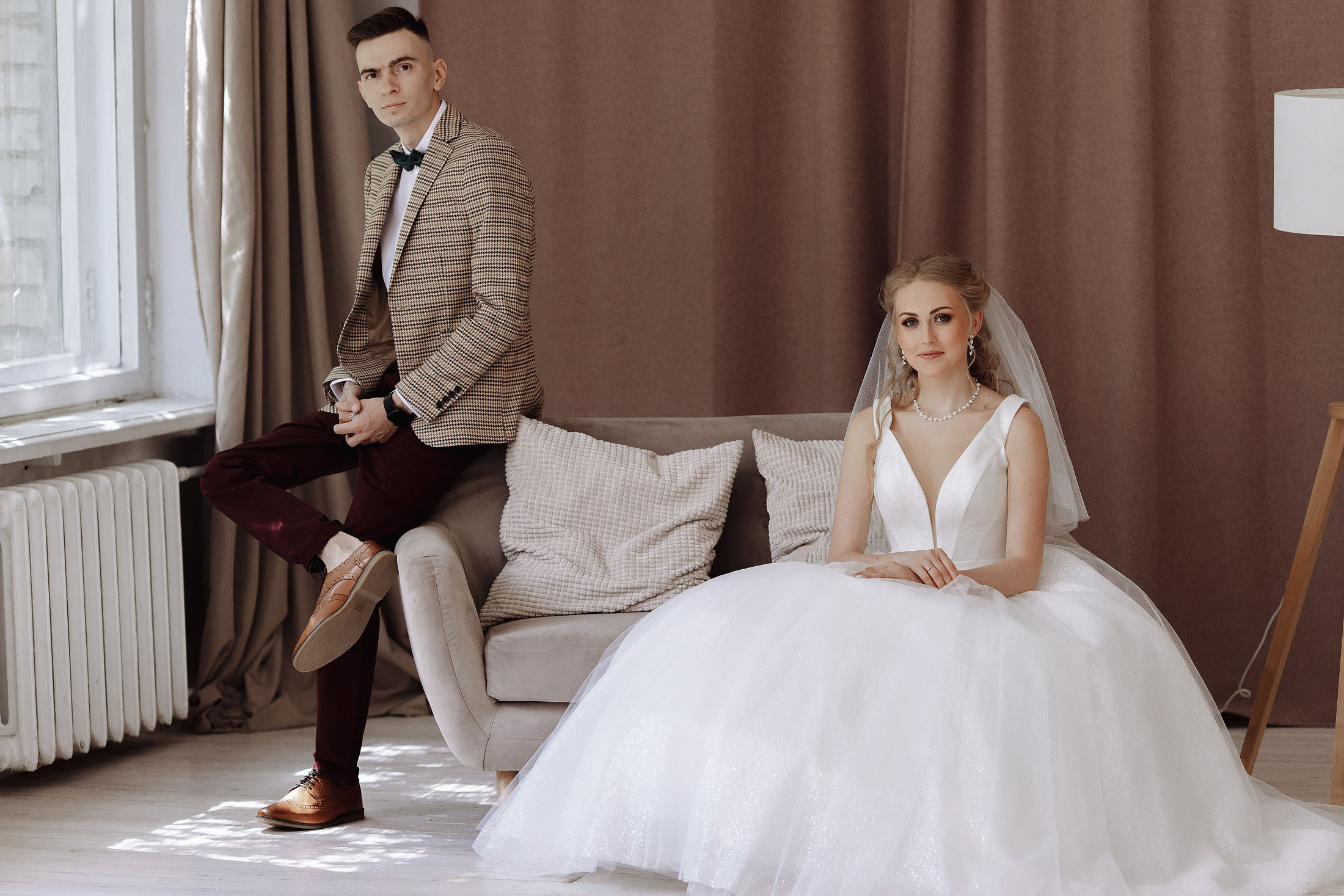 в стиле царской семьи жених и невеста