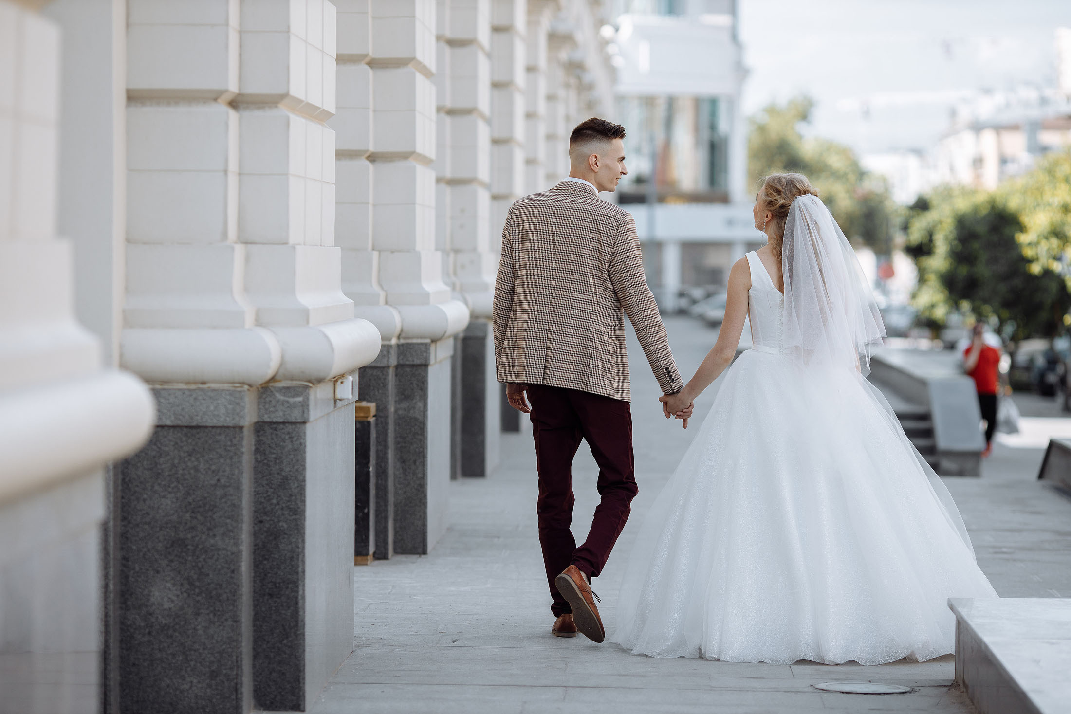 прогулка молодожен по городу Екатеринбургу