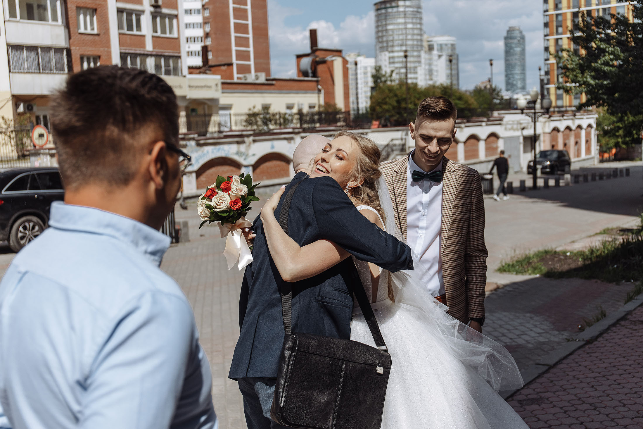 Свадебная съемка в студии и на улице. Свадебный фотограф в Екатеринбурге Илья Корсаков