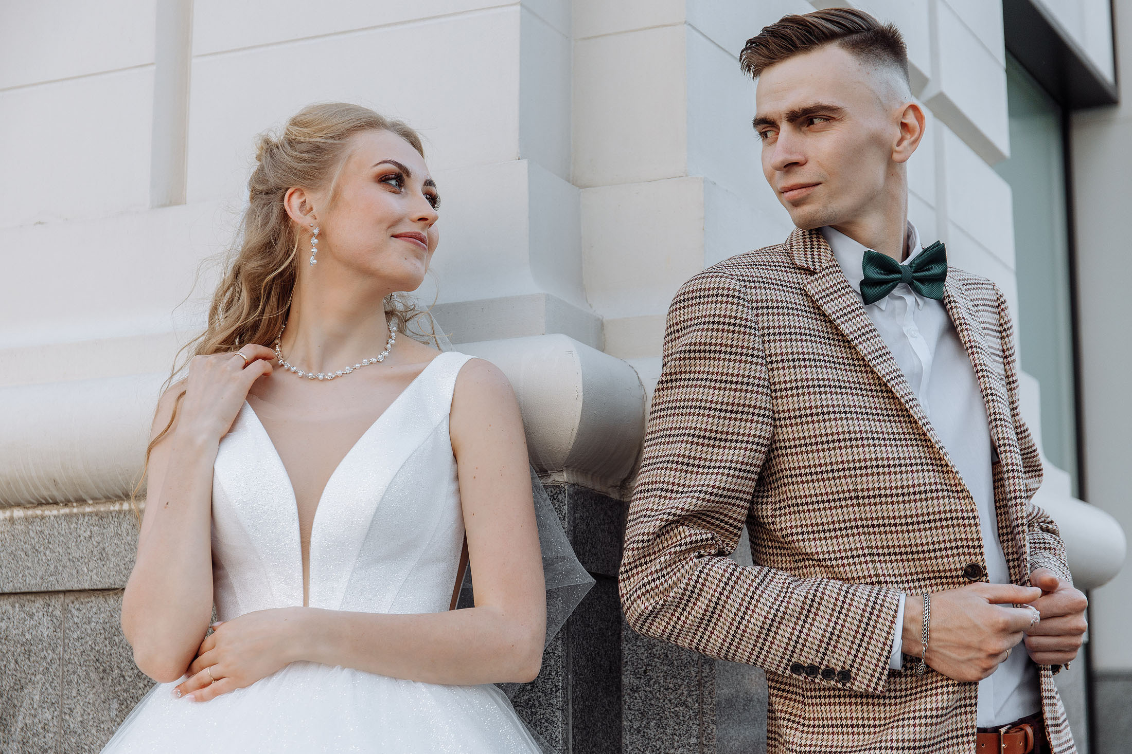 Свадебная съемка в студии и на улице. Свадебный фотограф в Екатеринбурге Илья Корсаков