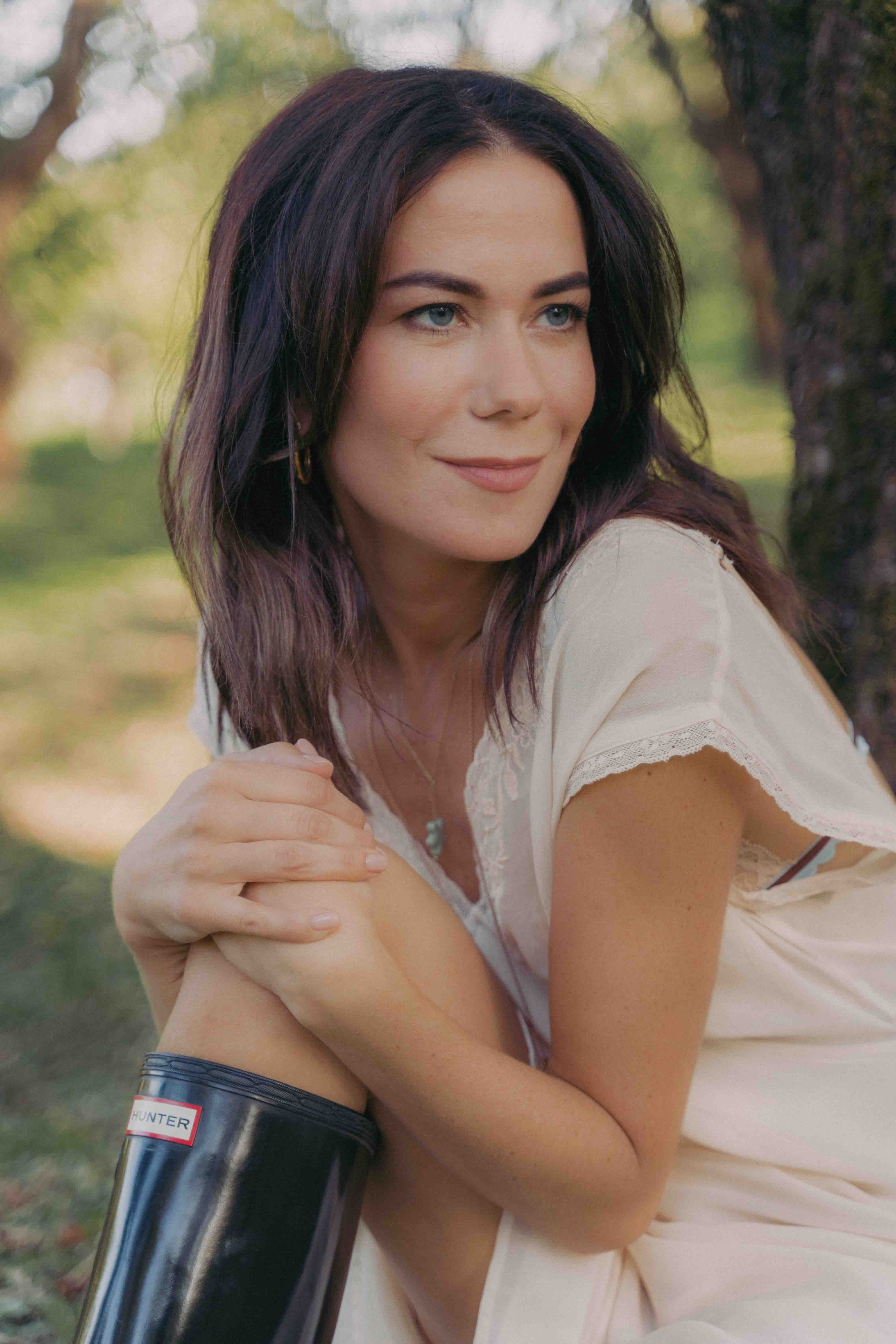 Яблоневый сад и гамак. Фотограф и видеограф в Москве и Абу Даби Мария Кулагина