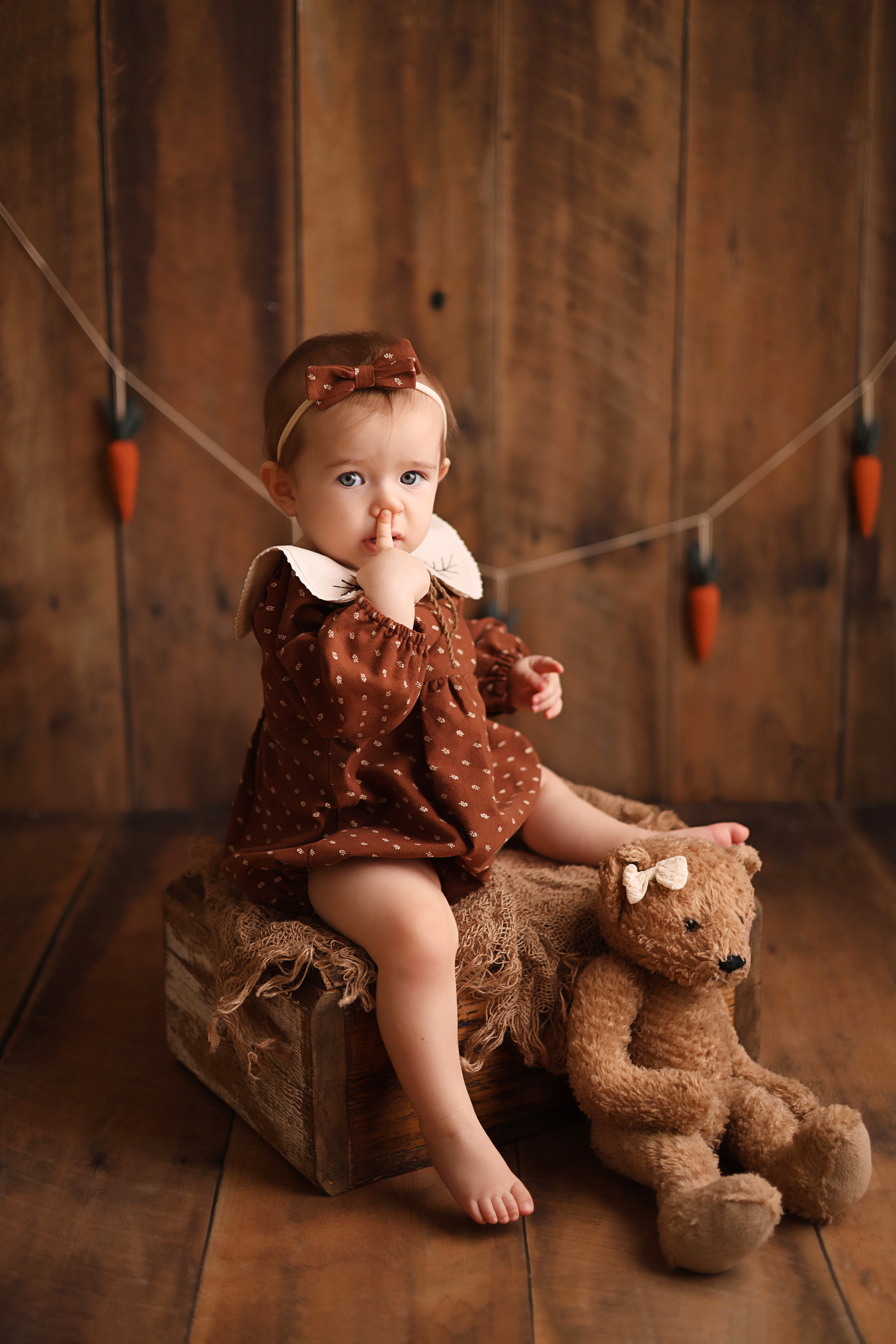 Сонечке 9 месяцев, фотосъемка дома. Фотограф новорожденных Москва. Ньюборн фотограф Москва