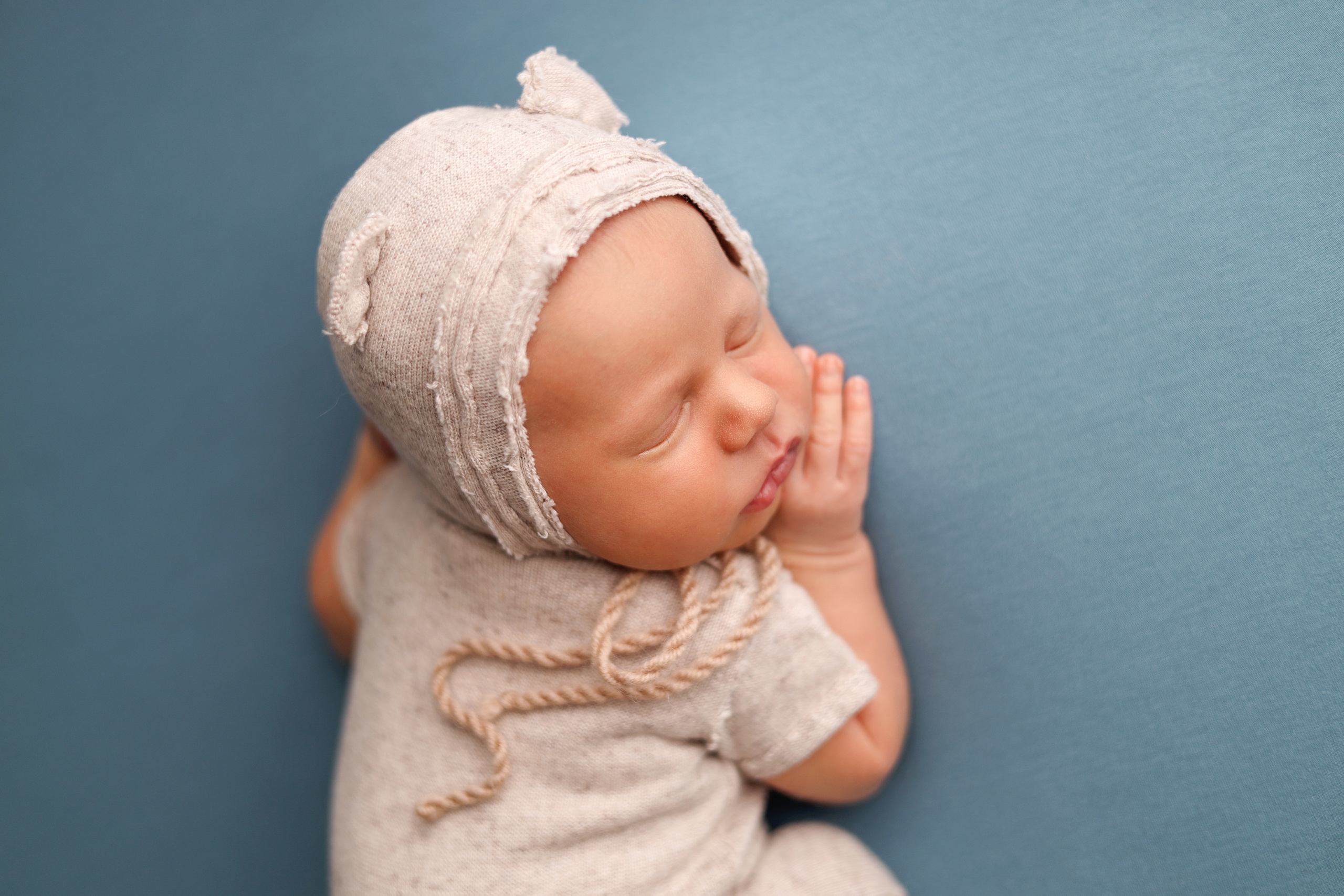 Ньюборн съемка Мишеньки. Фотограф новорожденных Москва. Ньюборн фотограф Москва