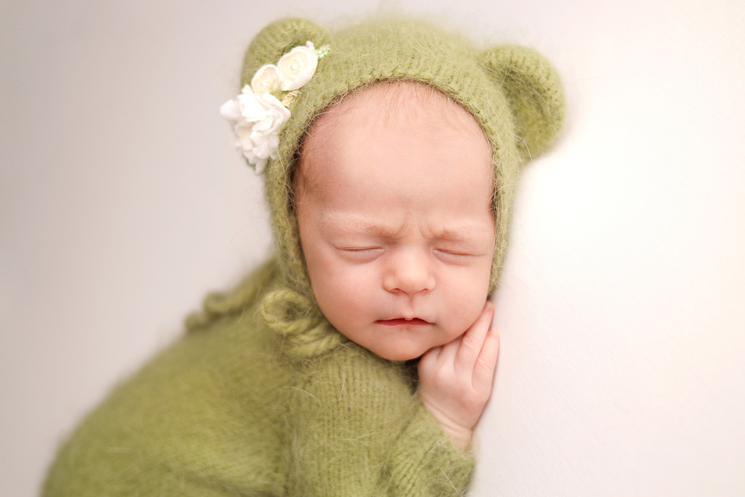 Moscow newborn photographer. Фотограф новорожденных Москва. Ньюборн фотограф Москва