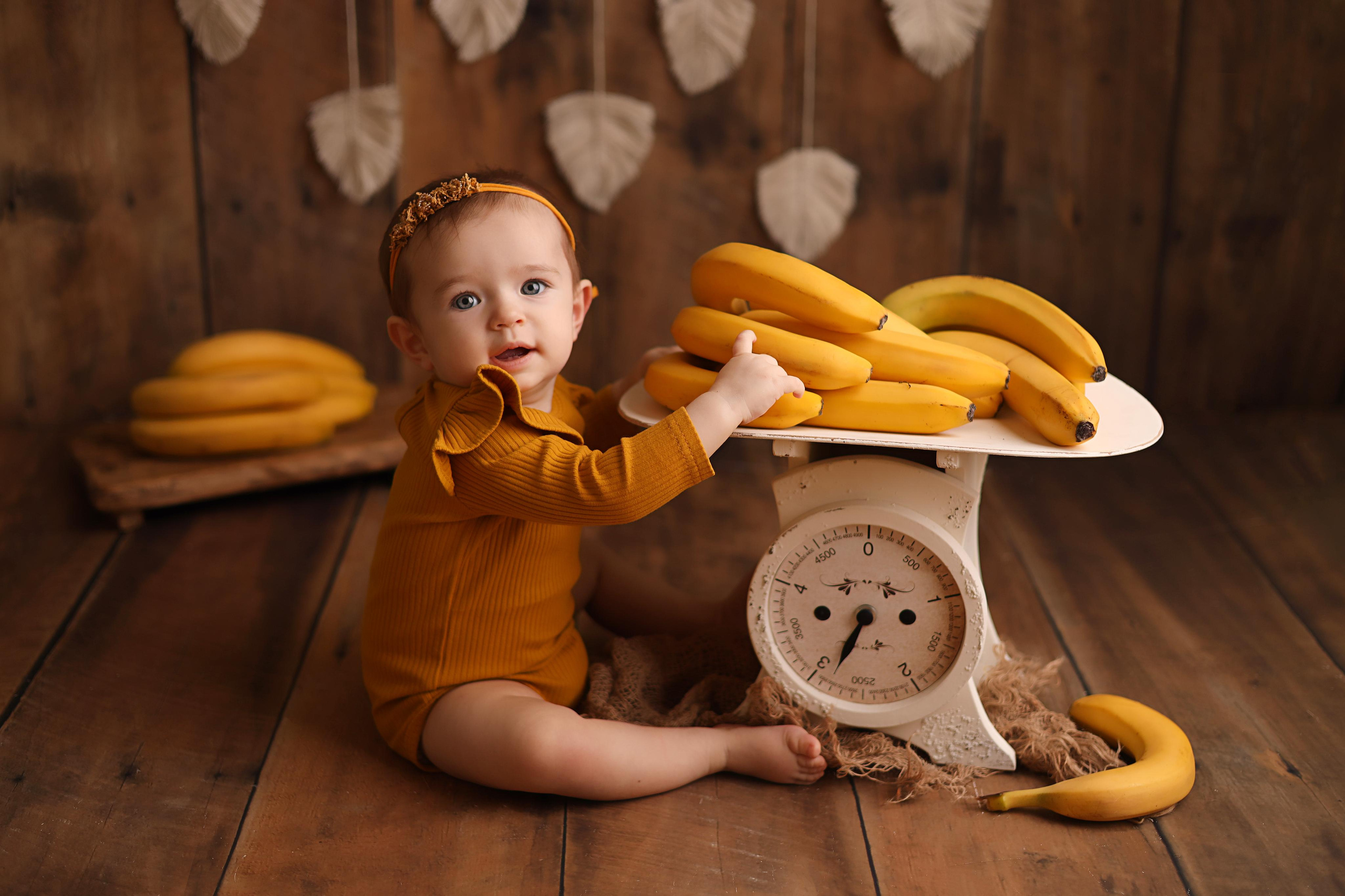 Сонечке 9 месяцев, фотосъемка дома. Фотограф новорожденных Москва. Ньюборн фотограф Москва