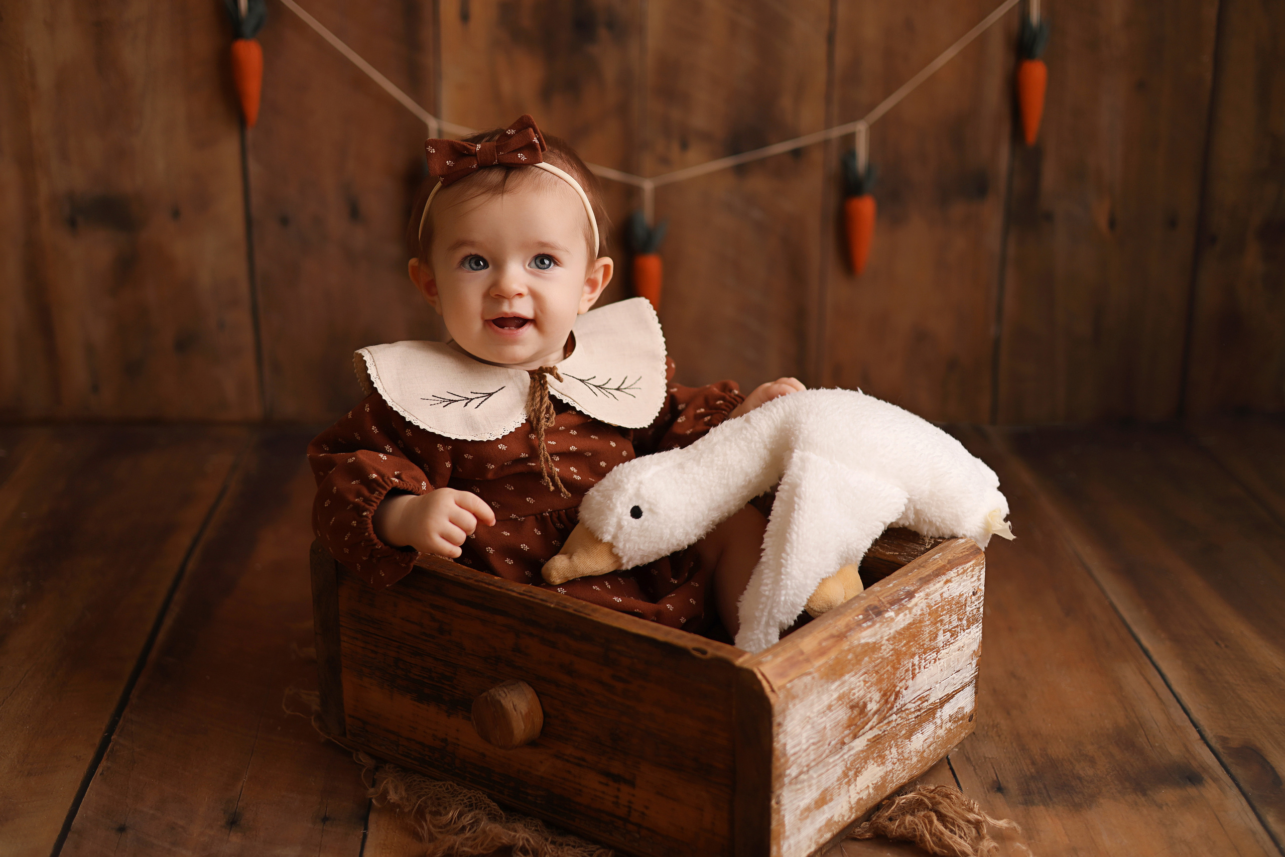 Сонечке 9 месяцев, фотосъемка дома. Фотограф новорожденных Москва. Ньюборн фотограф Москва