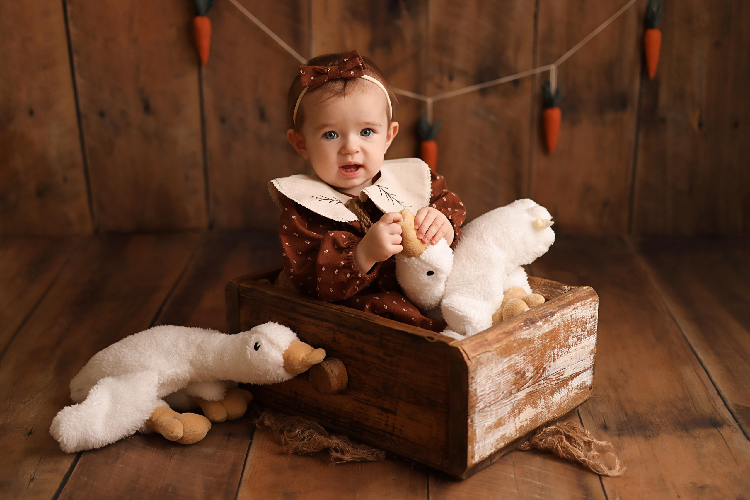 Сонечке 9 месяцев, фотосъемка дома. Фотограф новорожденных Москва. Ньюборн фотограф Москва