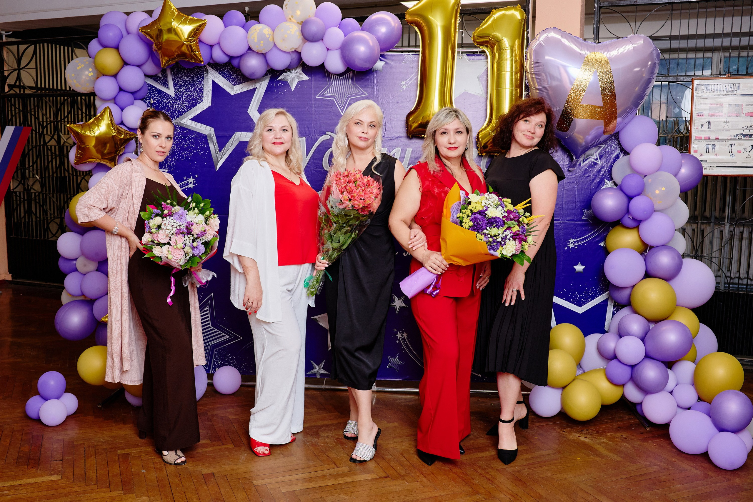 Выпускной 35 Сош. Фотограф Выпускные альбомы Таганрог Сергей Коробченко