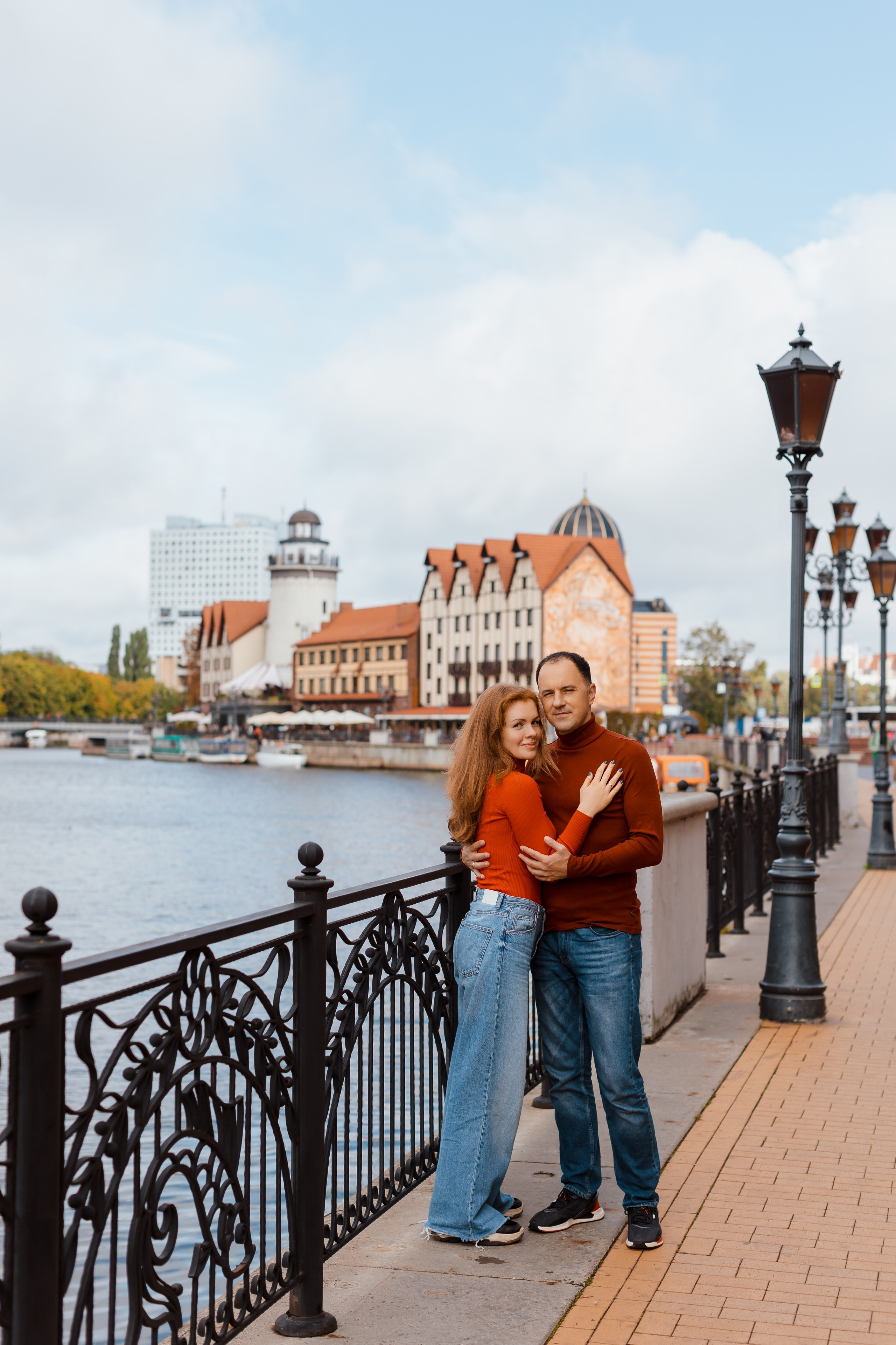 Семейная Рыбная деревня, остров Канта осень. Фотограф в Калининграде свадебная фотография, репортажная, фотосессии