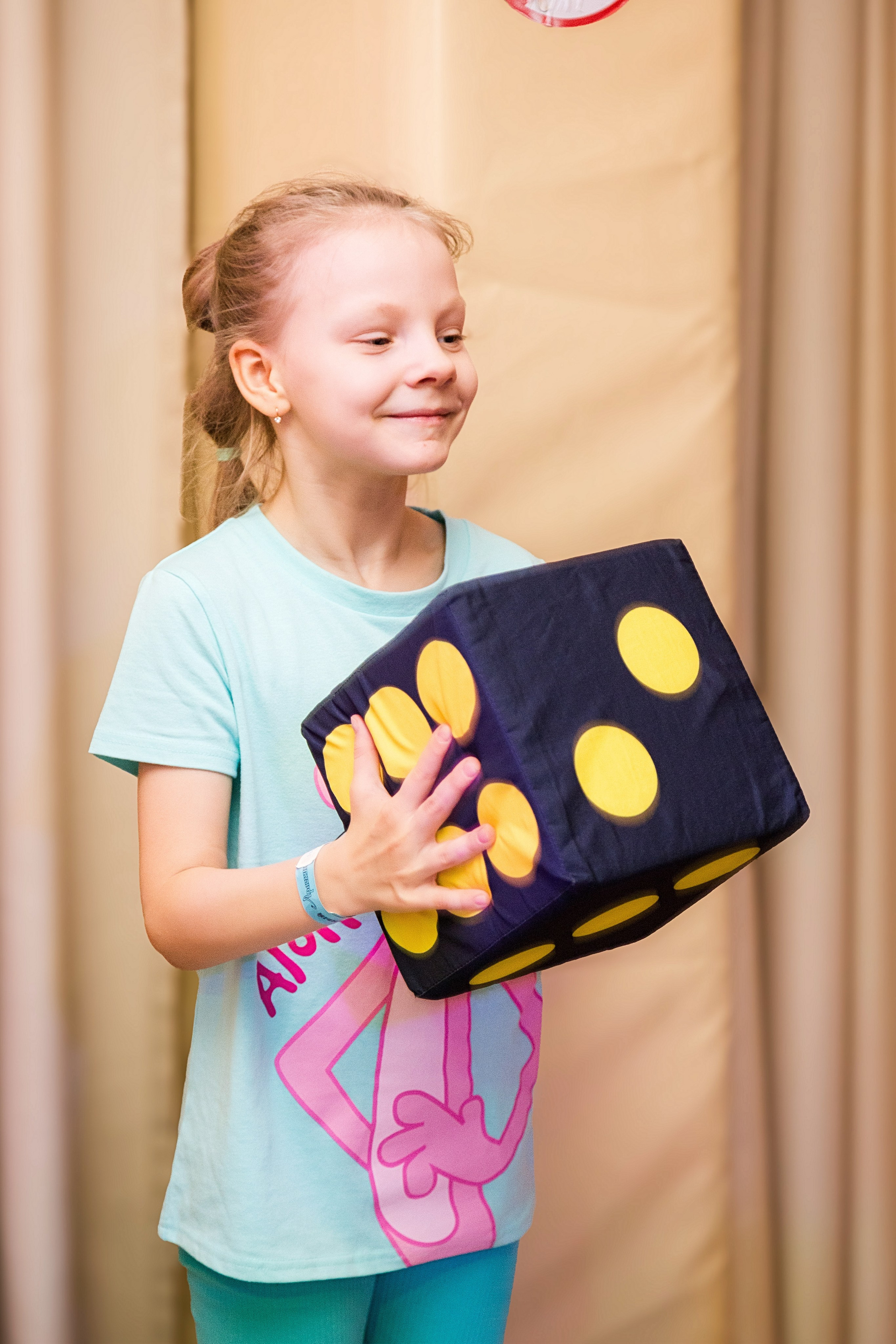 Юле 8 лет. Детский фотограф видеограф в Хабаровске Михаил Орлов