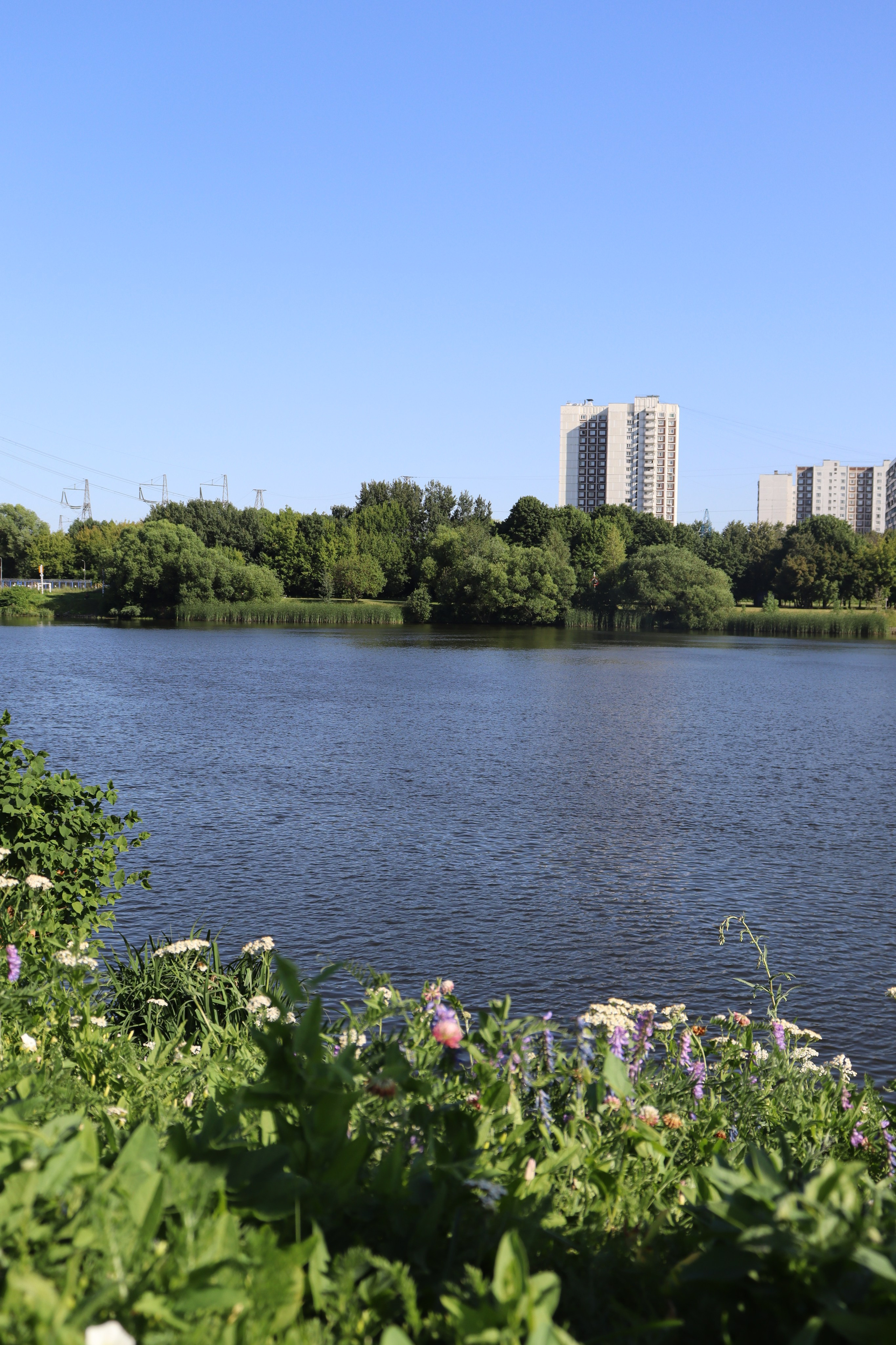 По Москва-Реке. Фотограф