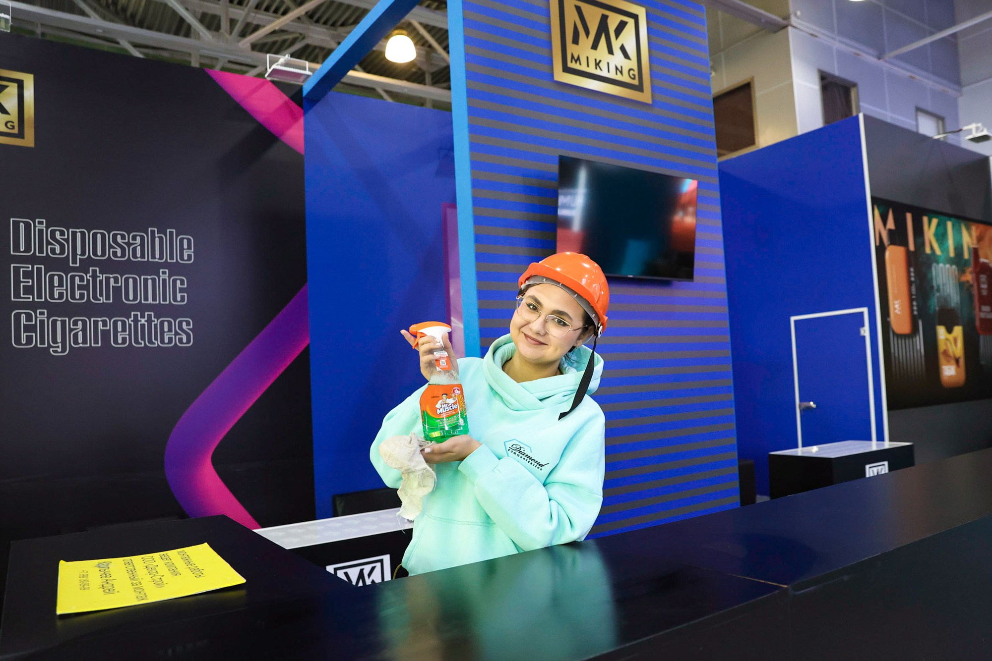 Застройка Vape Club Show. Фотограф Дарья Попова