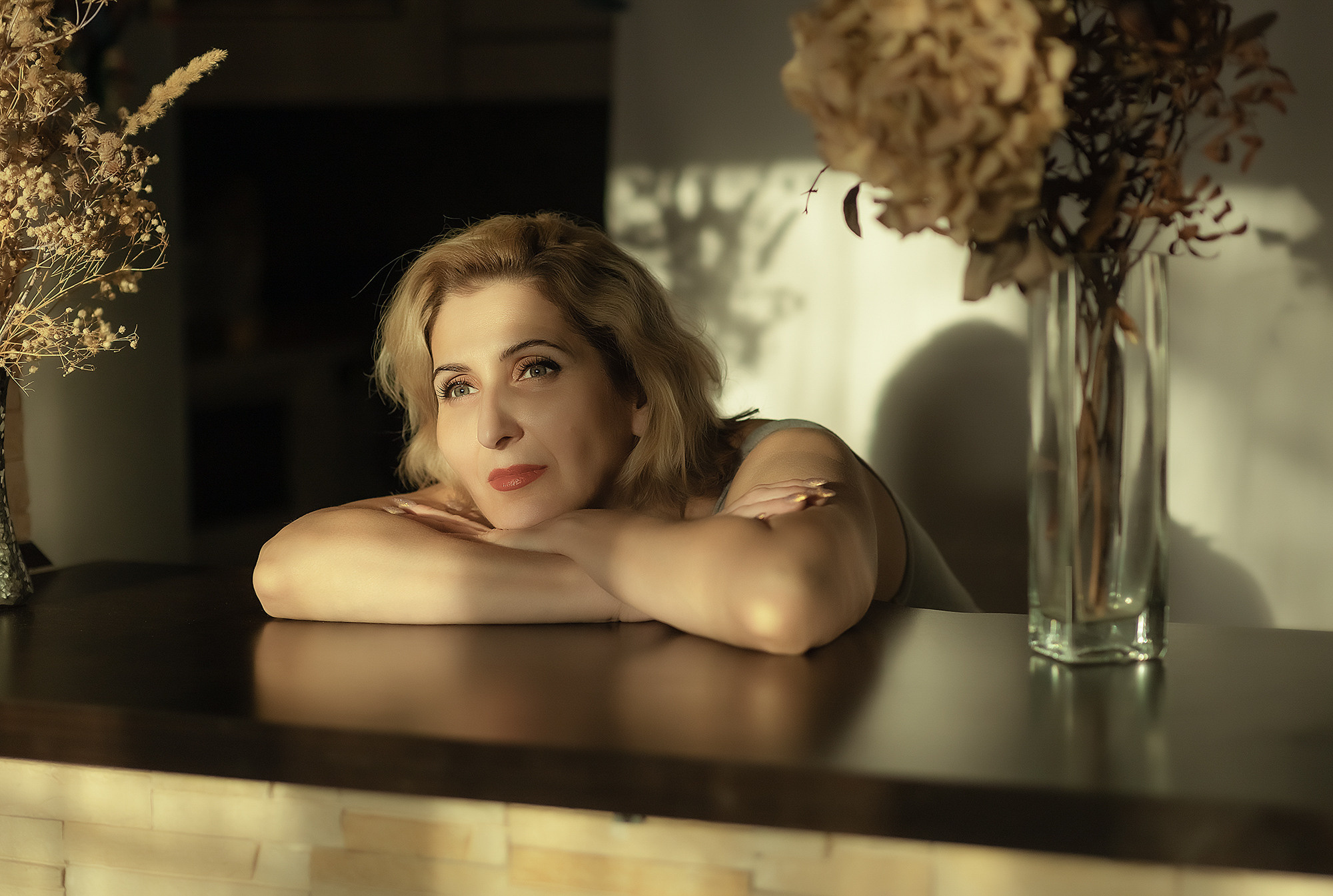 Женские портреты на фотосессии в Воронеже, Москве