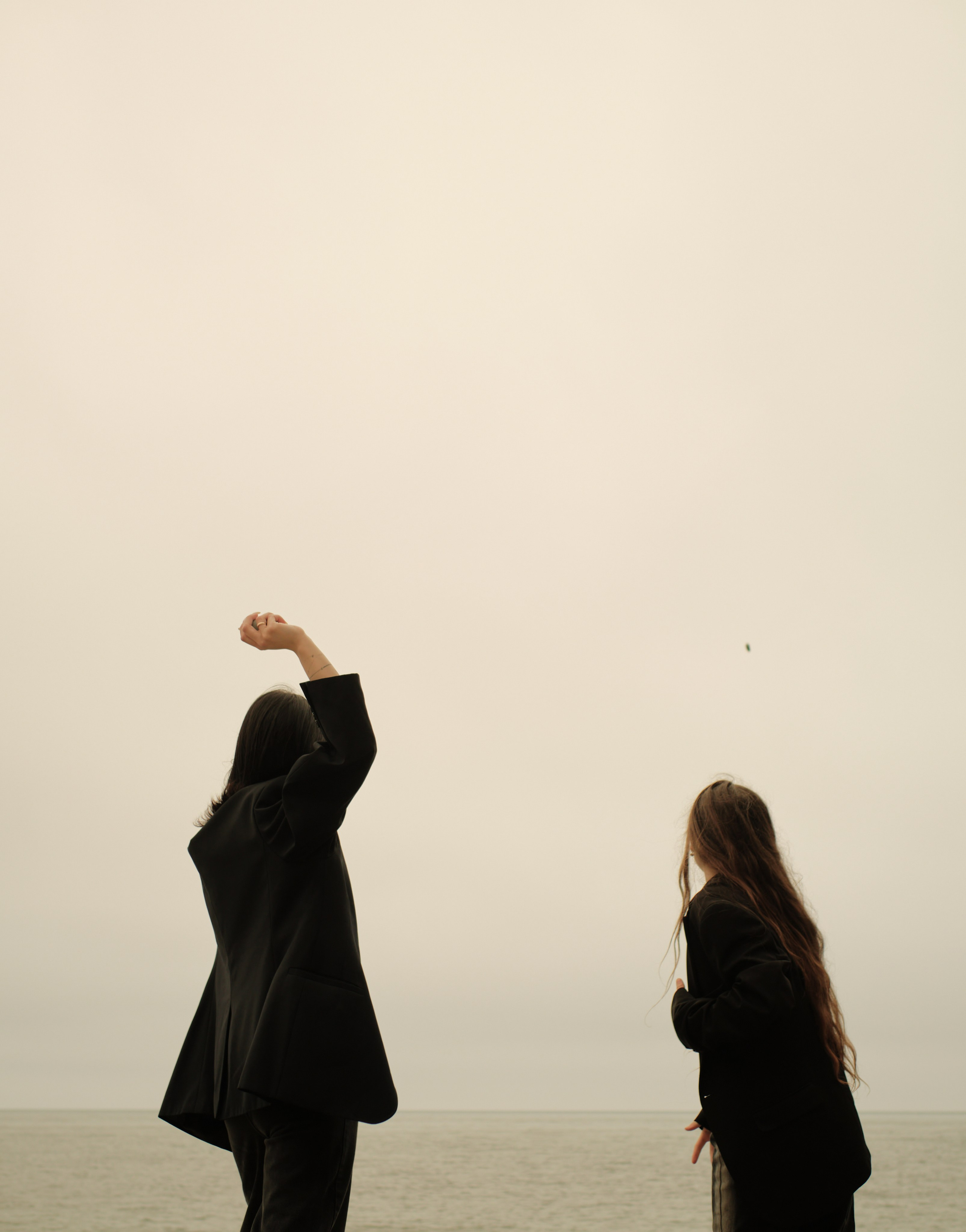 Нежность между волнами. Фотограф Карелина Полина