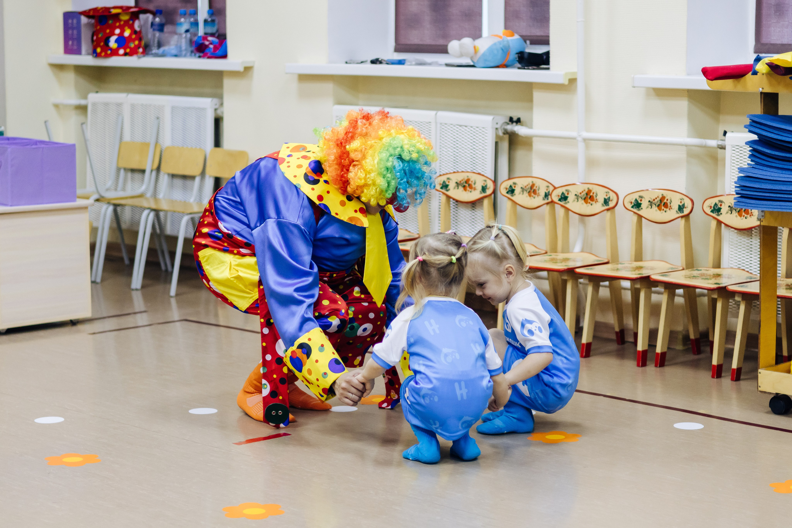 Фотосессия с кубком в детских садах г. Магнитогорска. Денис Прохоров Фотограф в г. Магнитогорск