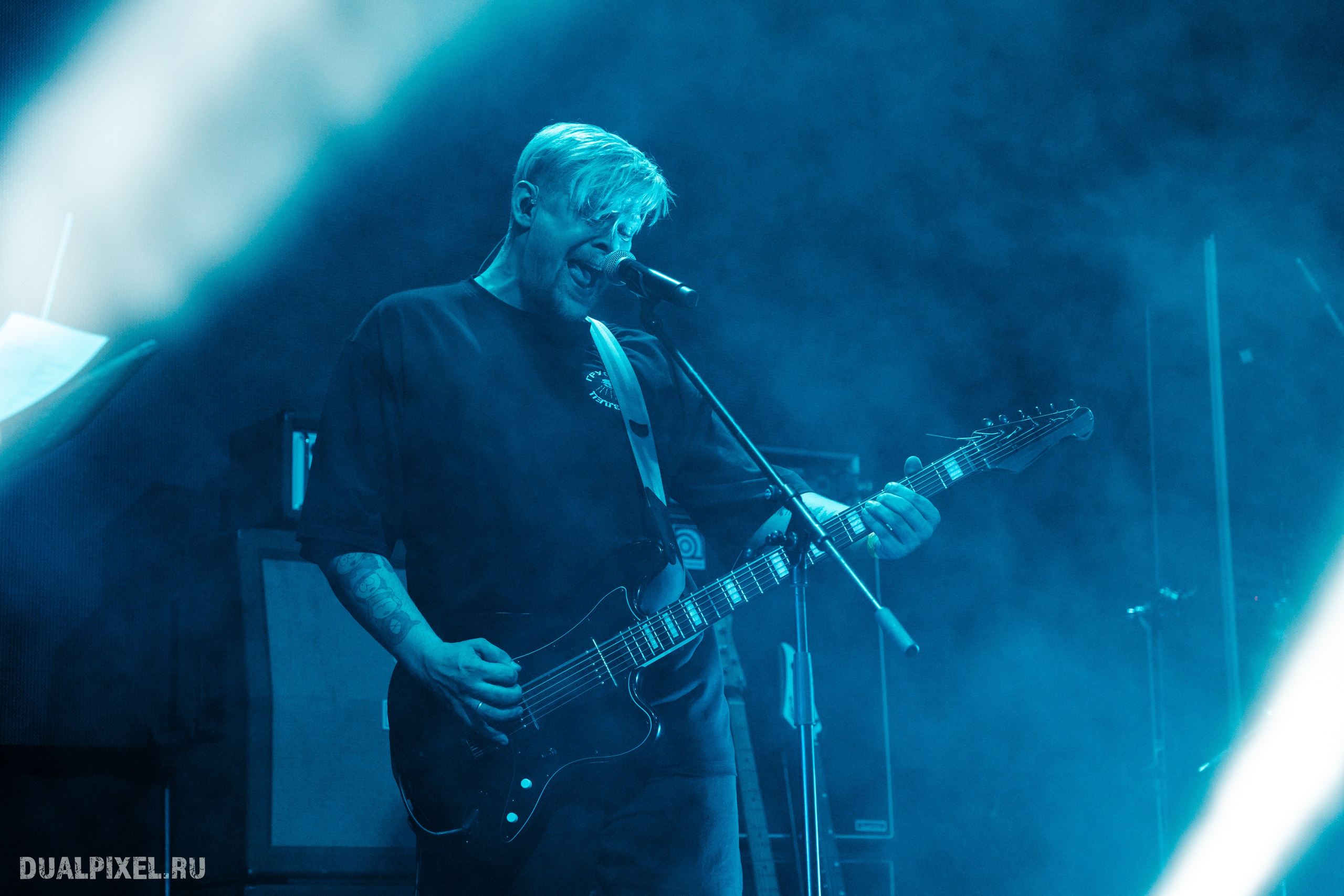 DenDerty концерт в Москве 30.03.2025. Магия музыки в кадре: Концертная Фотография