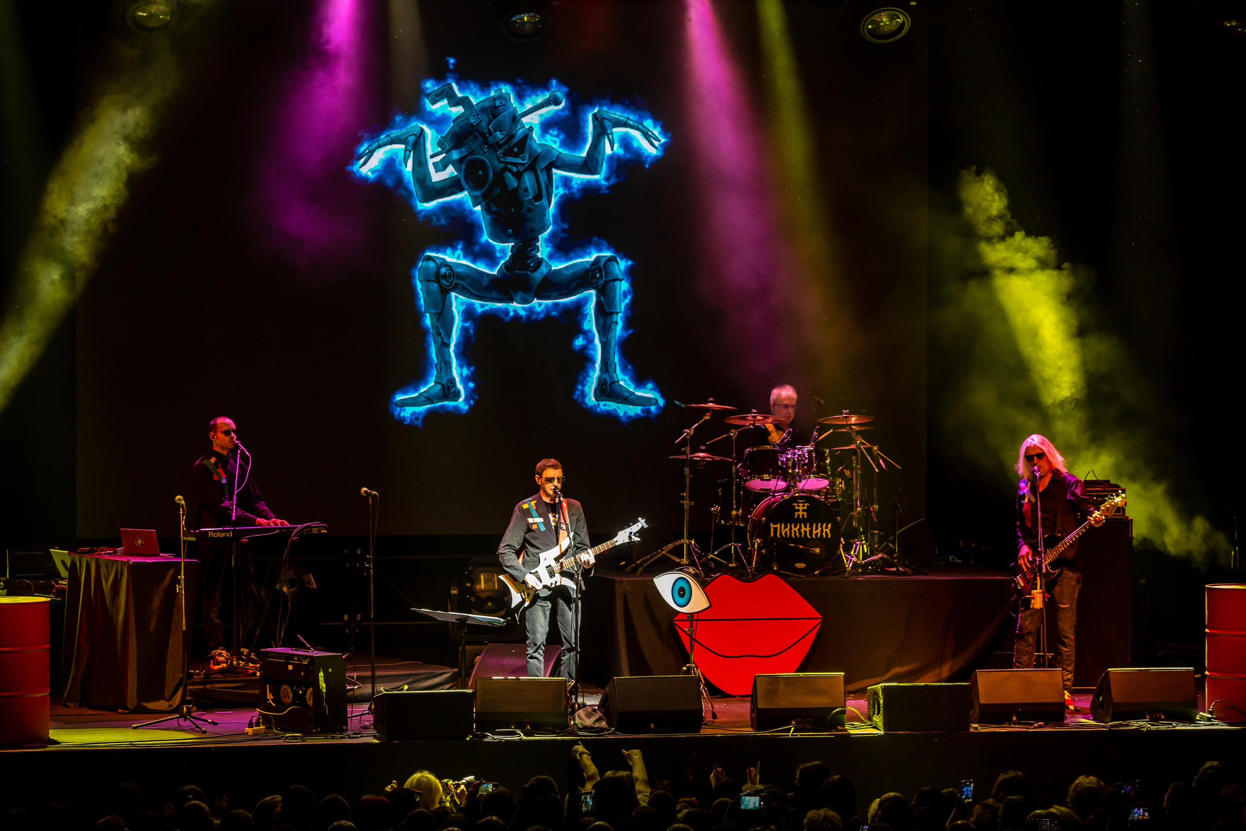 ПИКНИК: «ПРИКОСНОВЕНИЕ». Фотограф Сонкина Татьяна