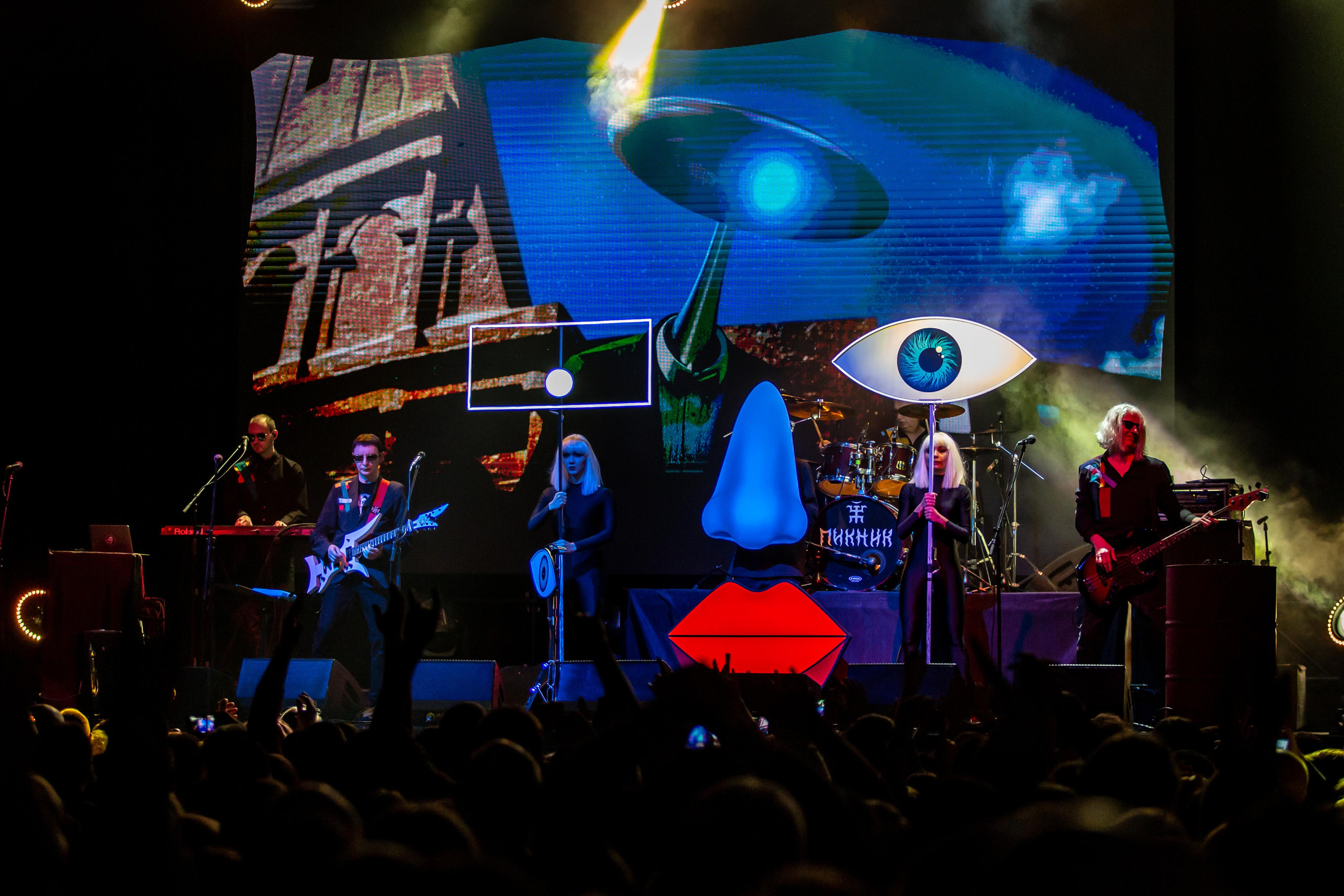 ПИКНИК: «ПРИКОСНОВЕНИЕ». Фотограф Сонкина Татьяна