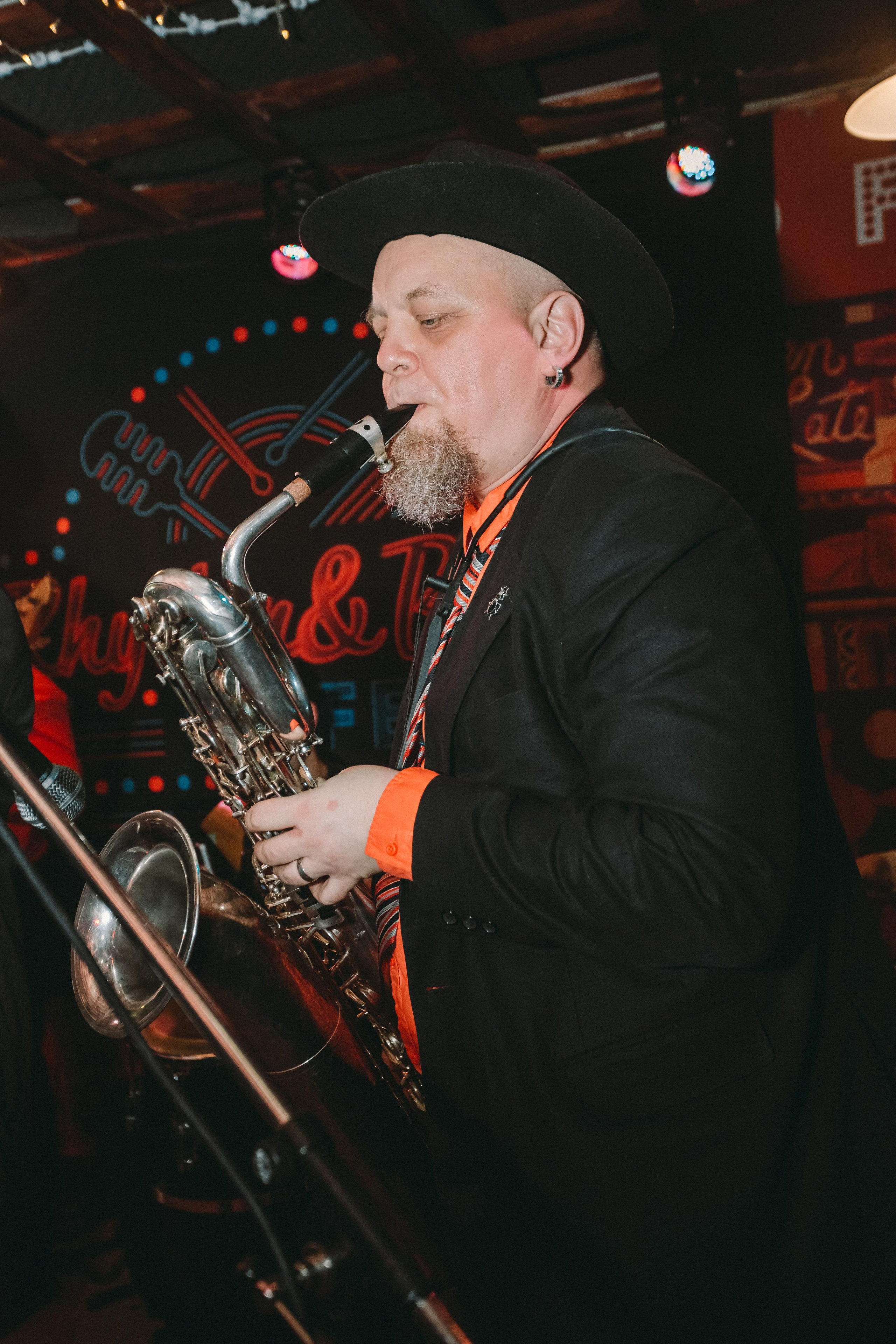 Старый Добрый Диксиленд и Бугабу бэнд. Фотограф Сонкина Татьяна