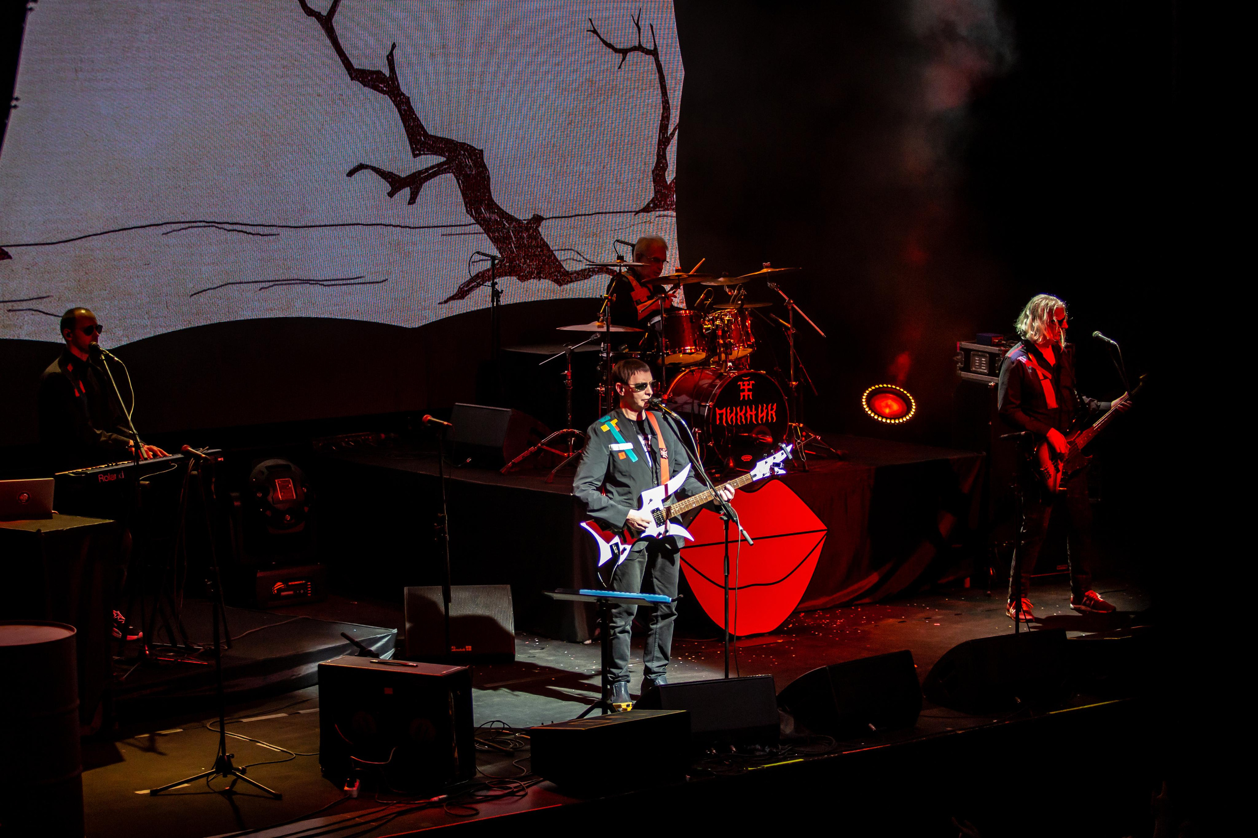 ПИКНИК: «ПРИКОСНОВЕНИЕ». Фотограф Сонкина Татьяна