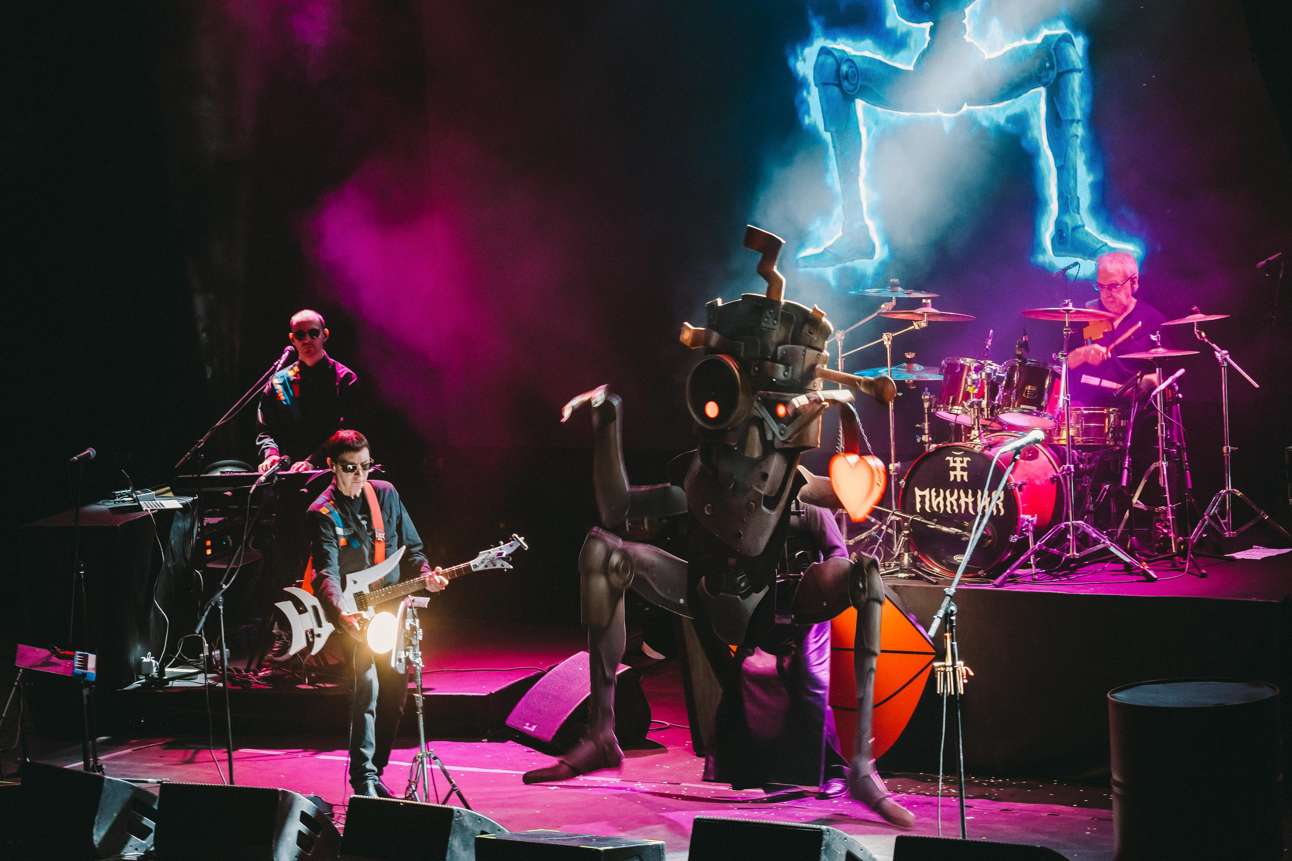 ПИКНИК: «ПРИКОСНОВЕНИЕ». Фотограф Сонкина Татьяна