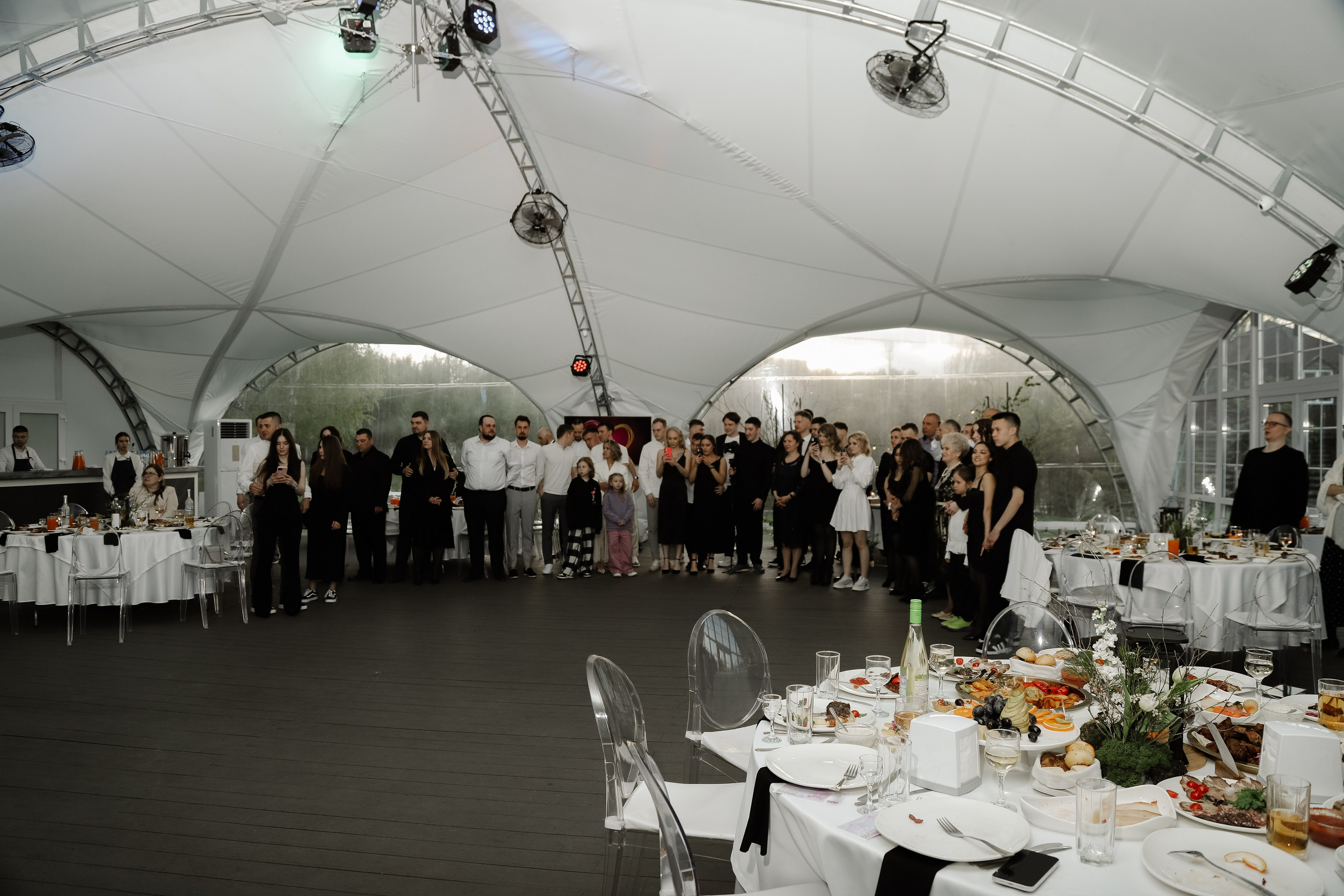 Земля смеётся цветами. Свадебный фотограф Челябинск Полина Чеботарь