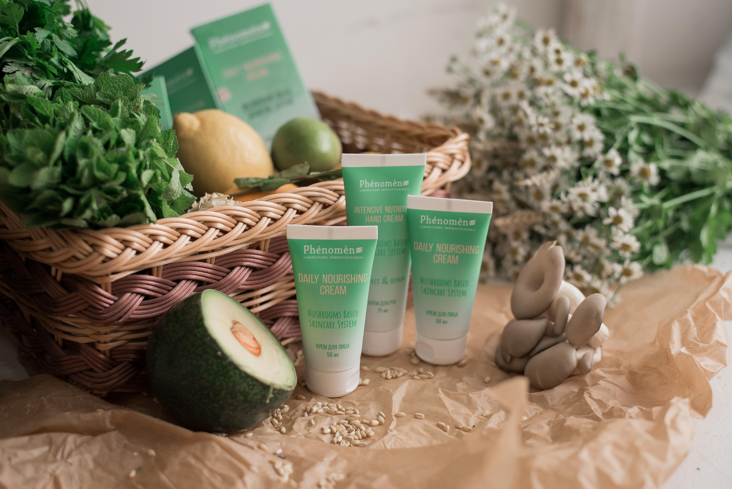 PHENOMEN косметика. Контент фотограф в Москве Лихачева Ксения