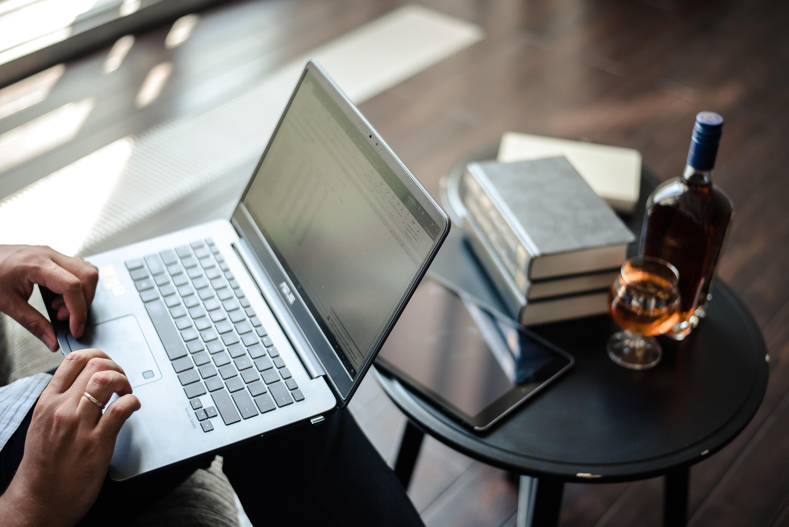 Блог бухгалтера. Контент фотограф в Москве Лихачева Ксения