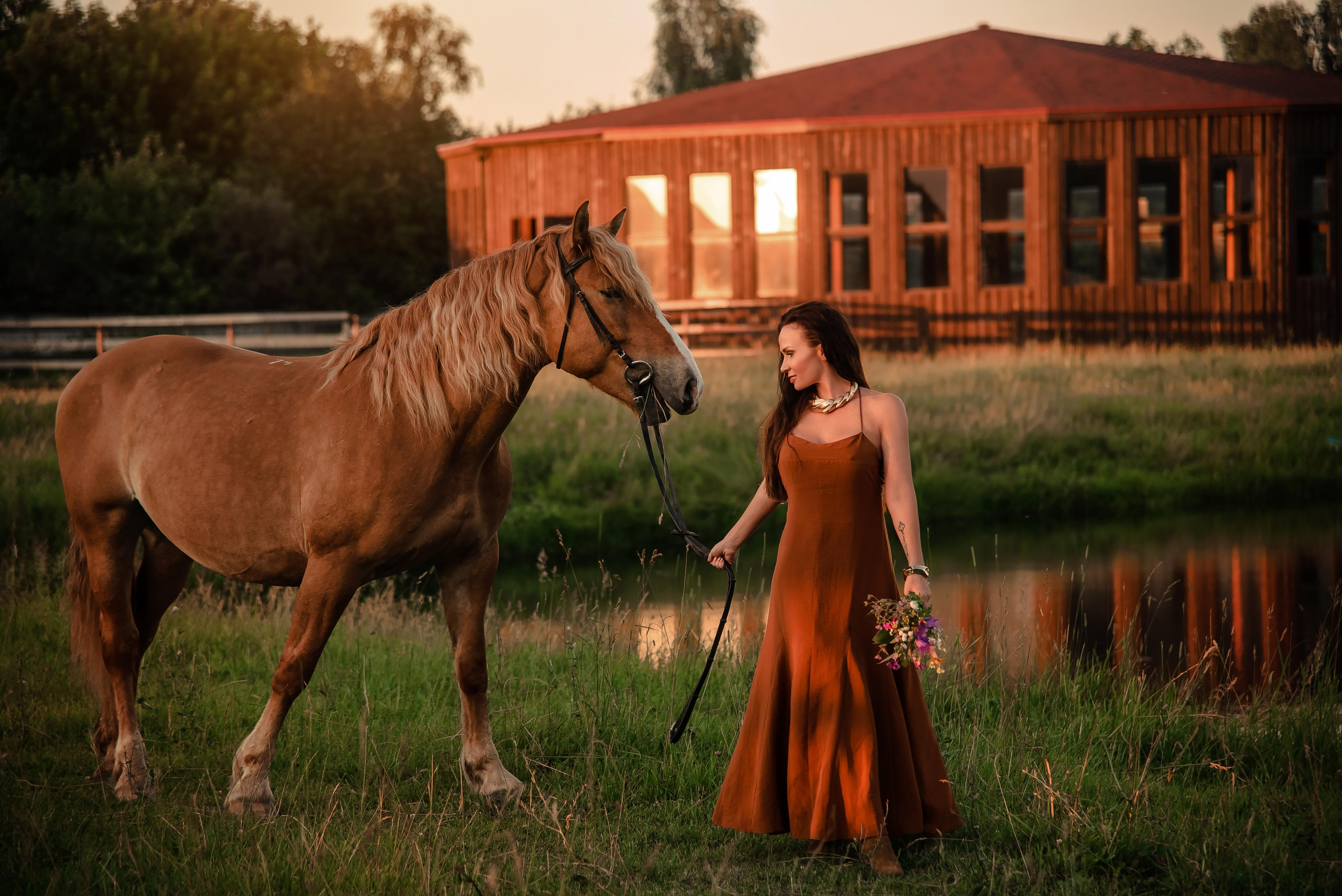 Фотосессии с лошадьми. Контент фотограф в Москве Лихачева Ксения