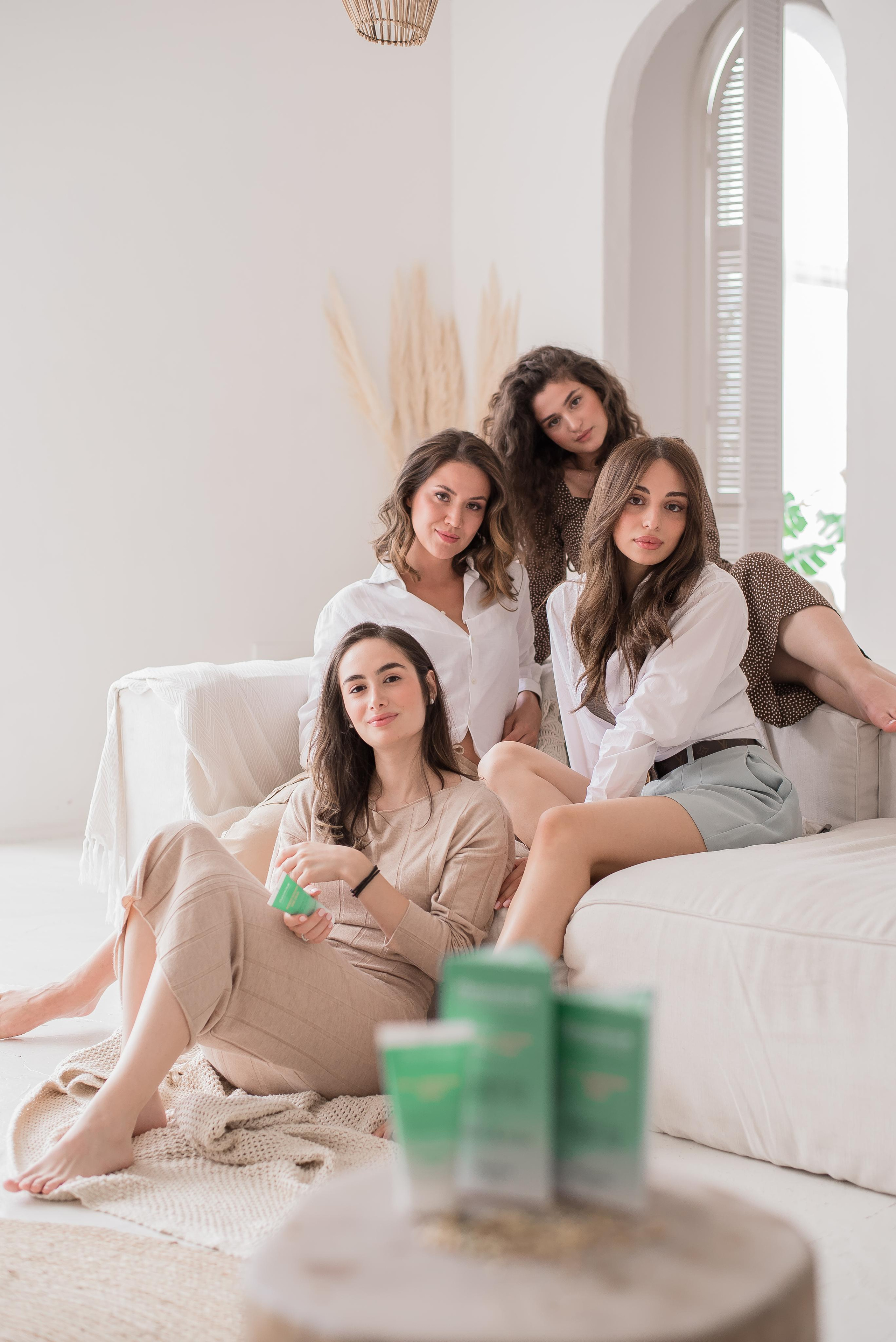 PHENOMEN косметика. Контент фотограф в Москве Лихачева Ксения