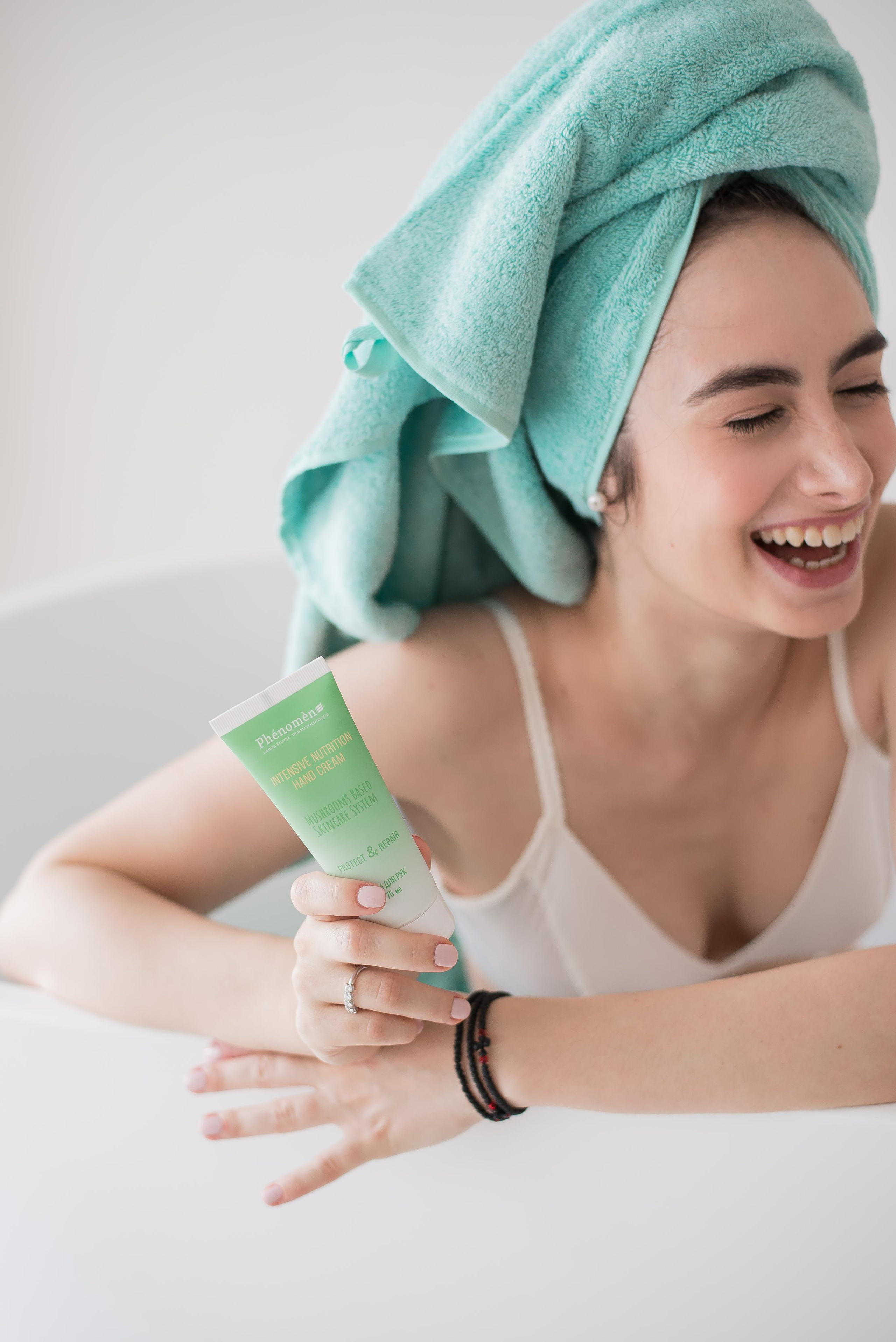 PHENOMEN косметика. Контент фотограф в Москве Лихачева Ксения