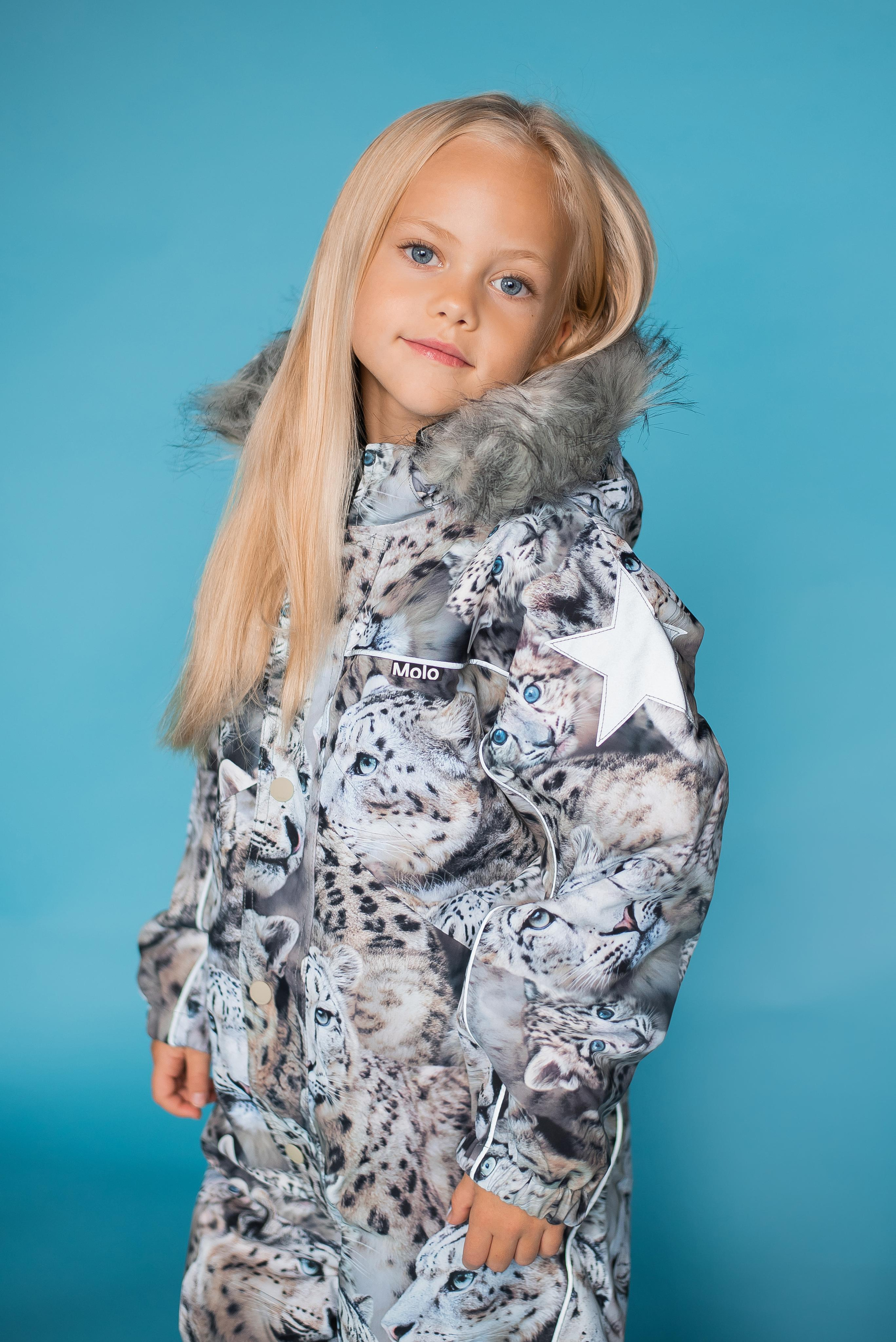 Детская одежда (фон). Контент фотограф в Москве Лихачева Ксения