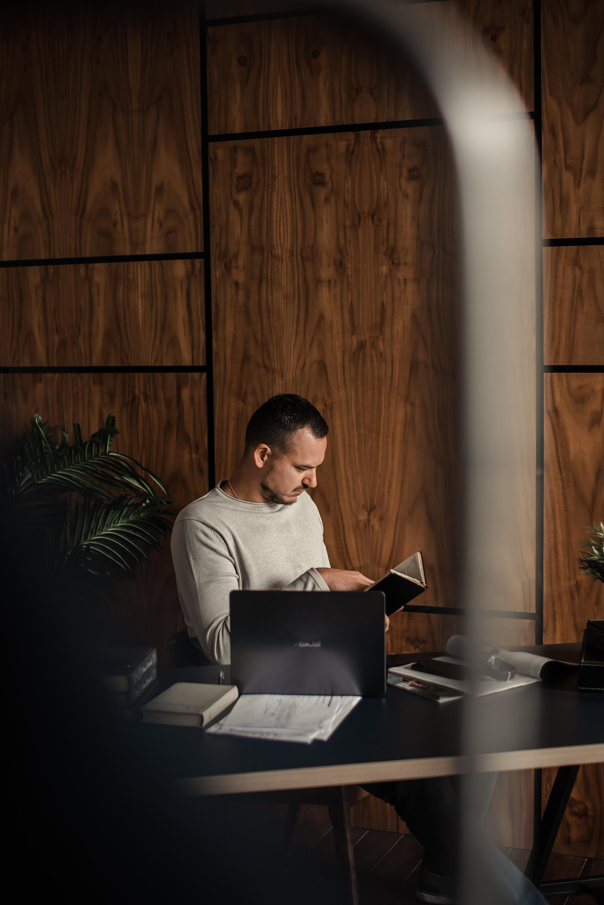 Блог бухгалтера. Контент фотограф в Москве Лихачева Ксения