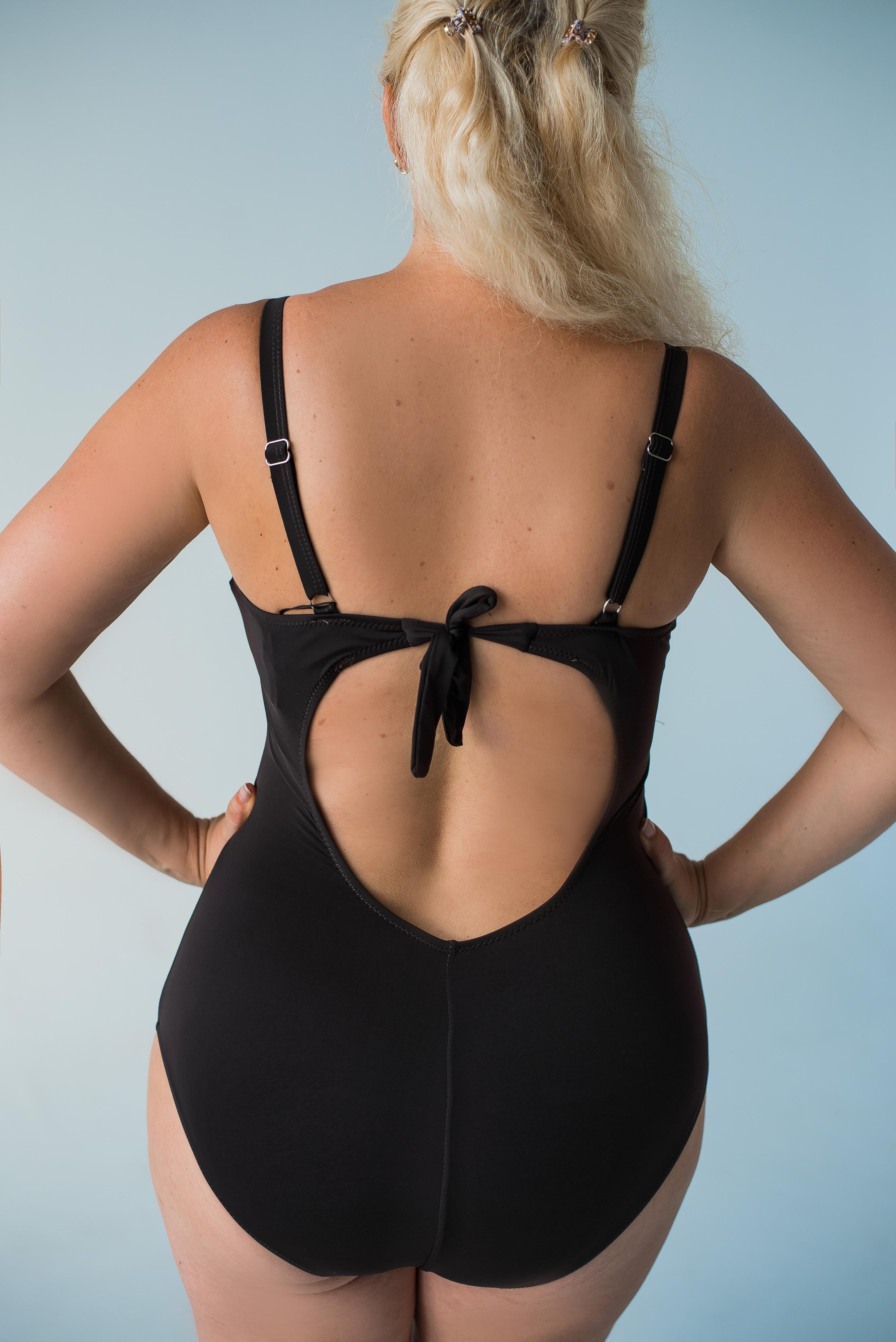 Купальники (фон). Контент фотограф в Москве Лихачева Ксения