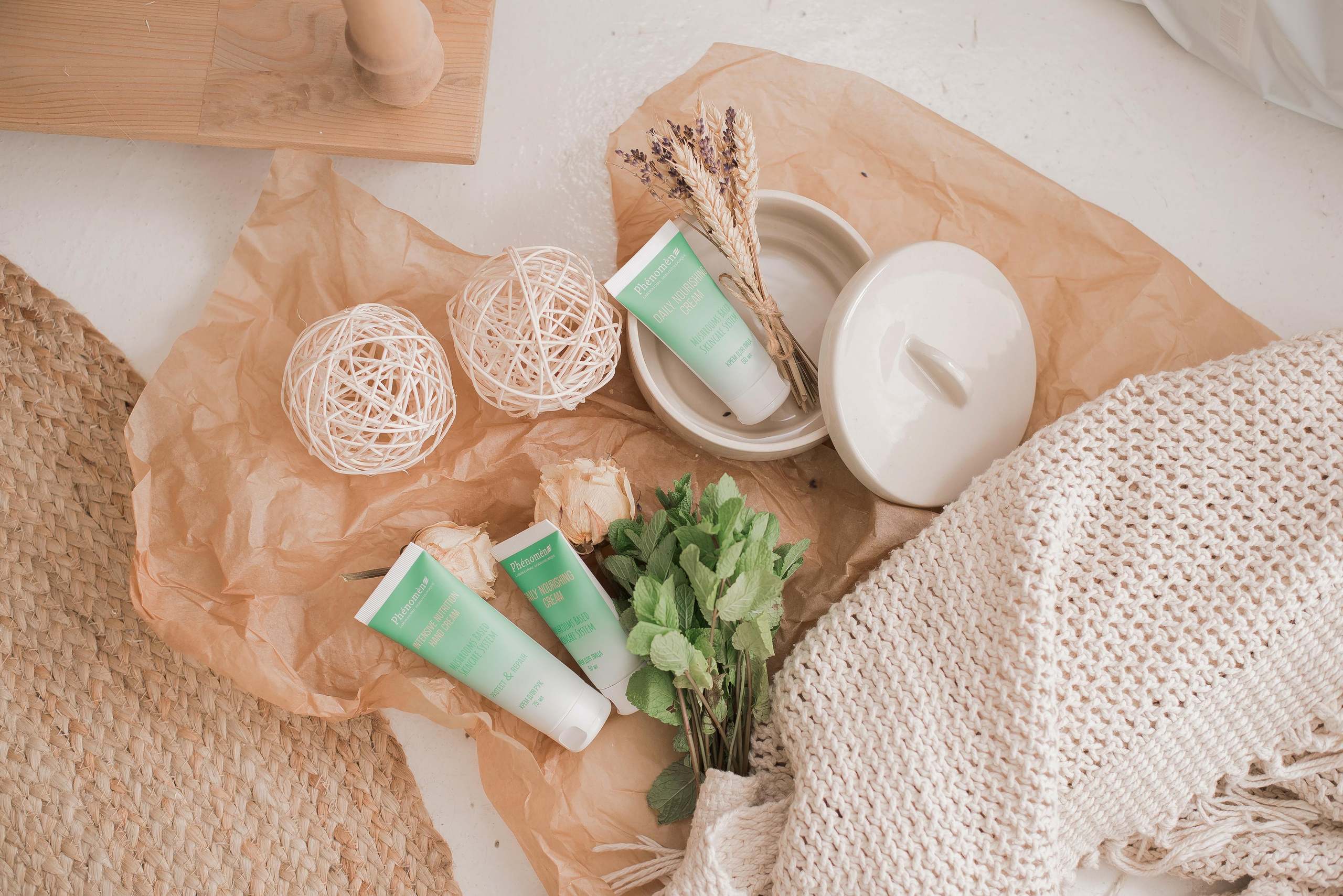 PHENOMEN косметика. Контент фотограф в Москве Лихачева Ксения