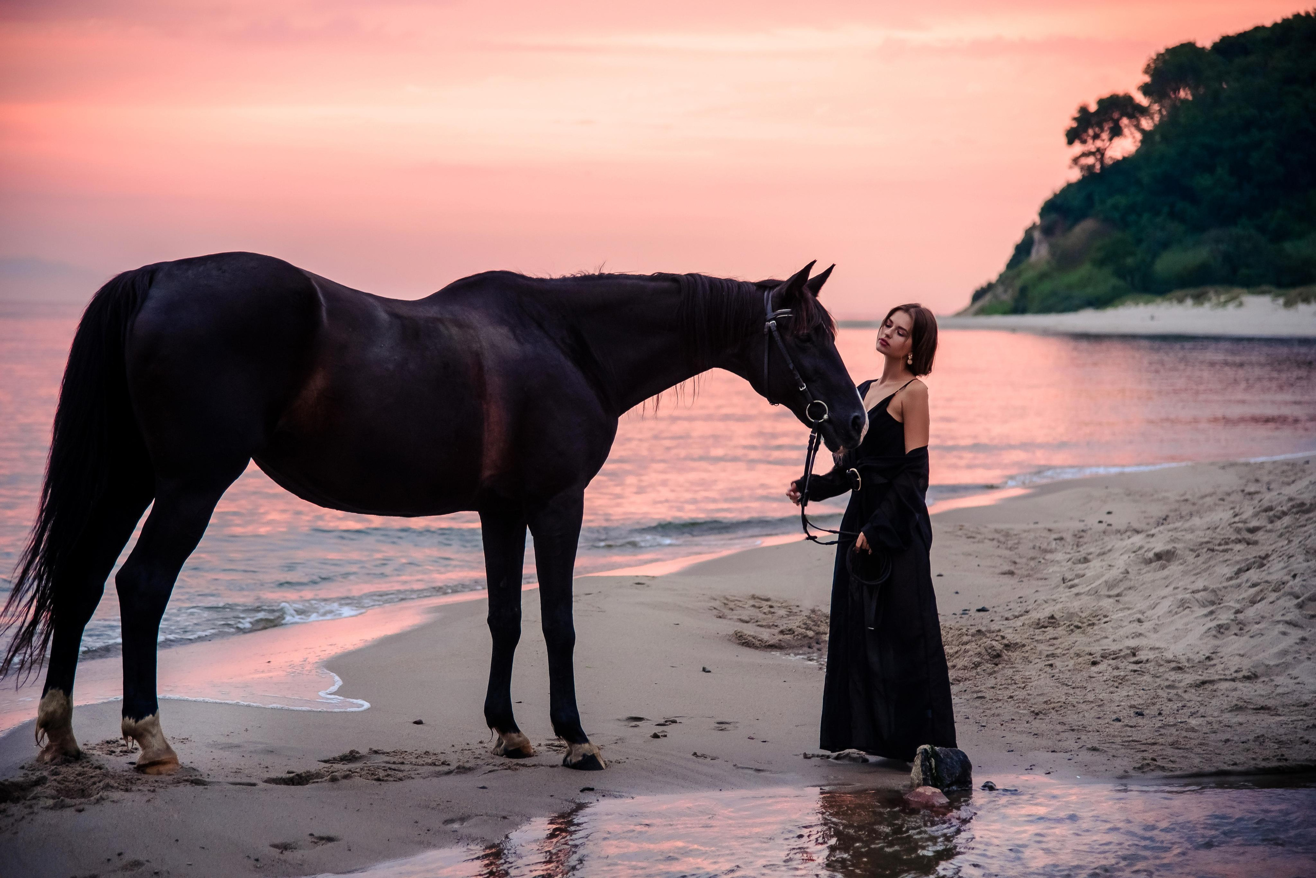 Фотосессии с лошадьми. Контент фотограф в Москве Лихачева Ксения