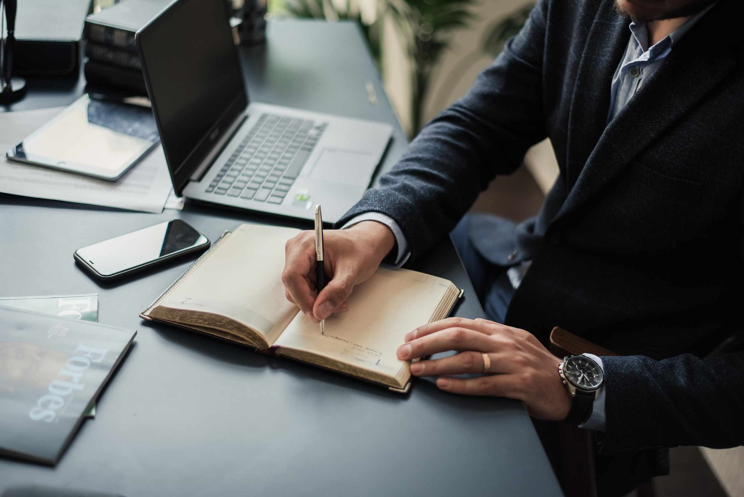 Блог бухгалтера. Контент фотограф в Москве Лихачева Ксения