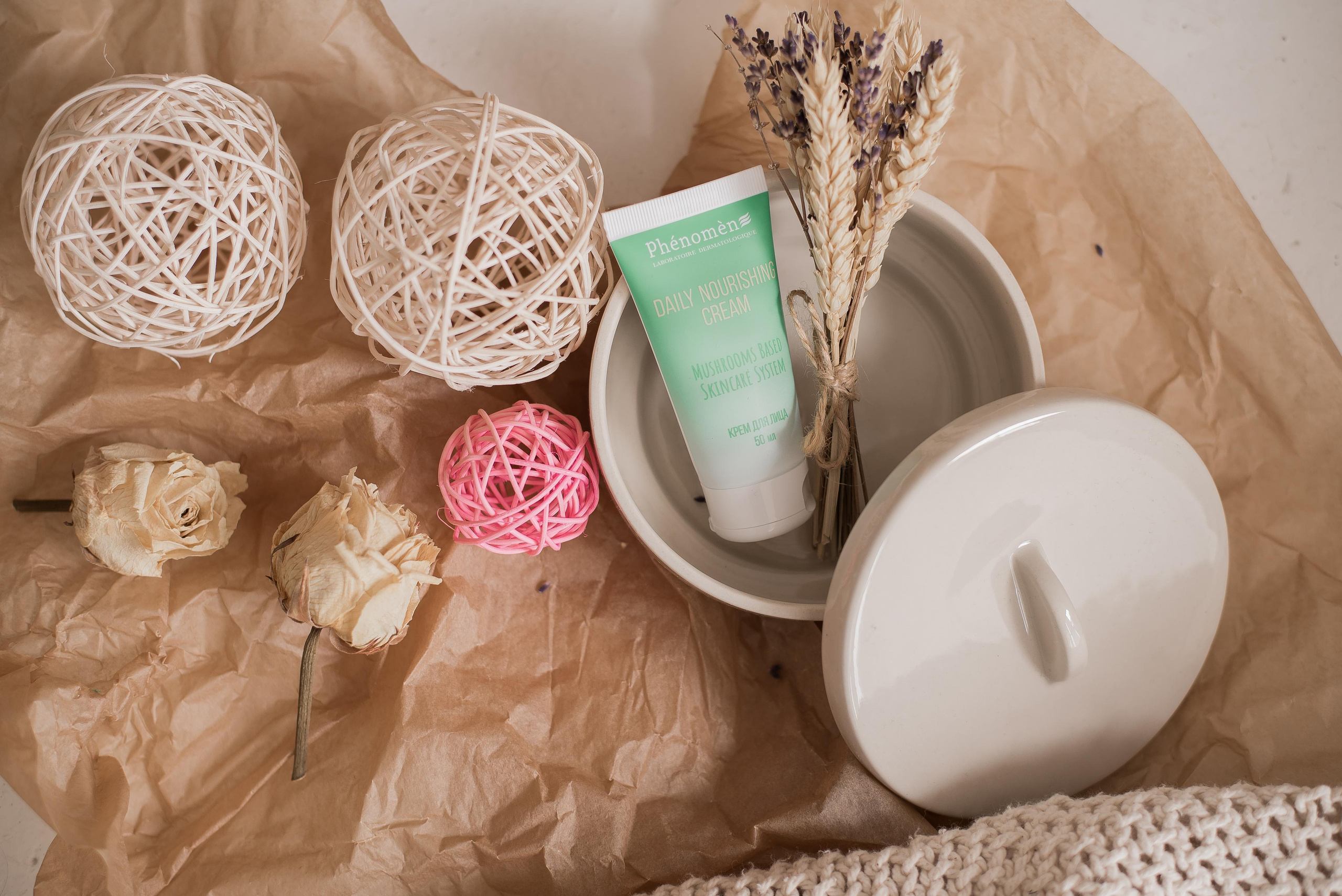 PHENOMEN косметика. Контент фотограф в Москве Лихачева Ксения