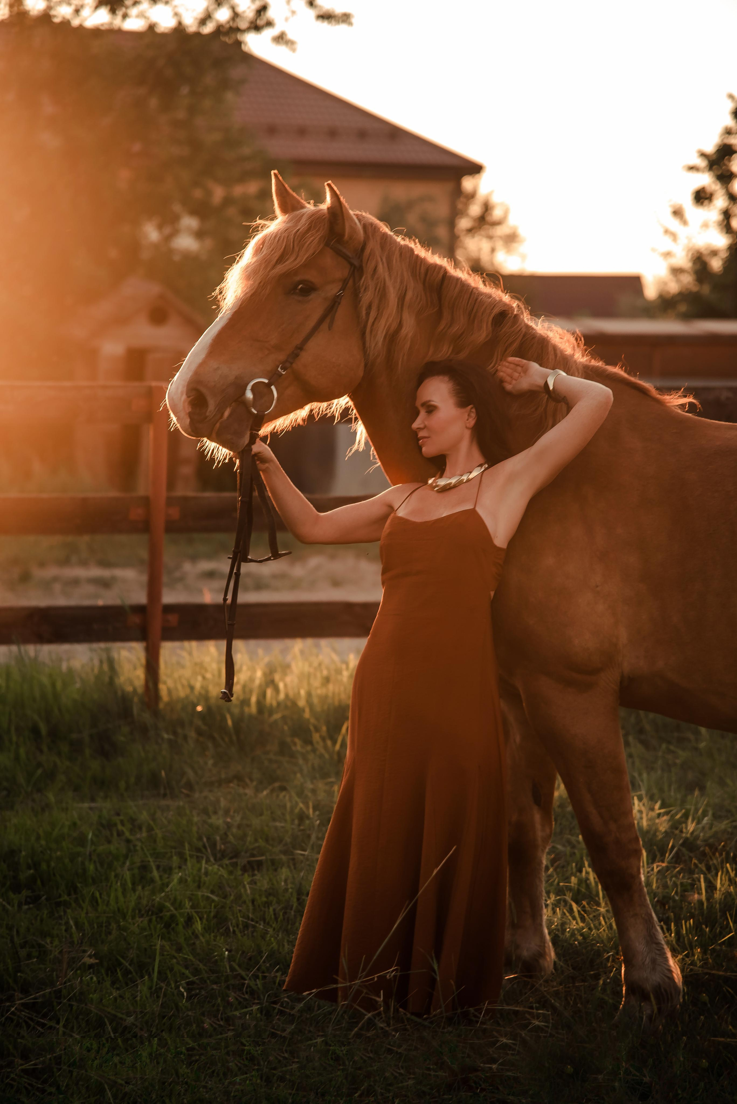 Фотосессии с лошадьми. Контент фотограф в Москве Лихачева Ксения